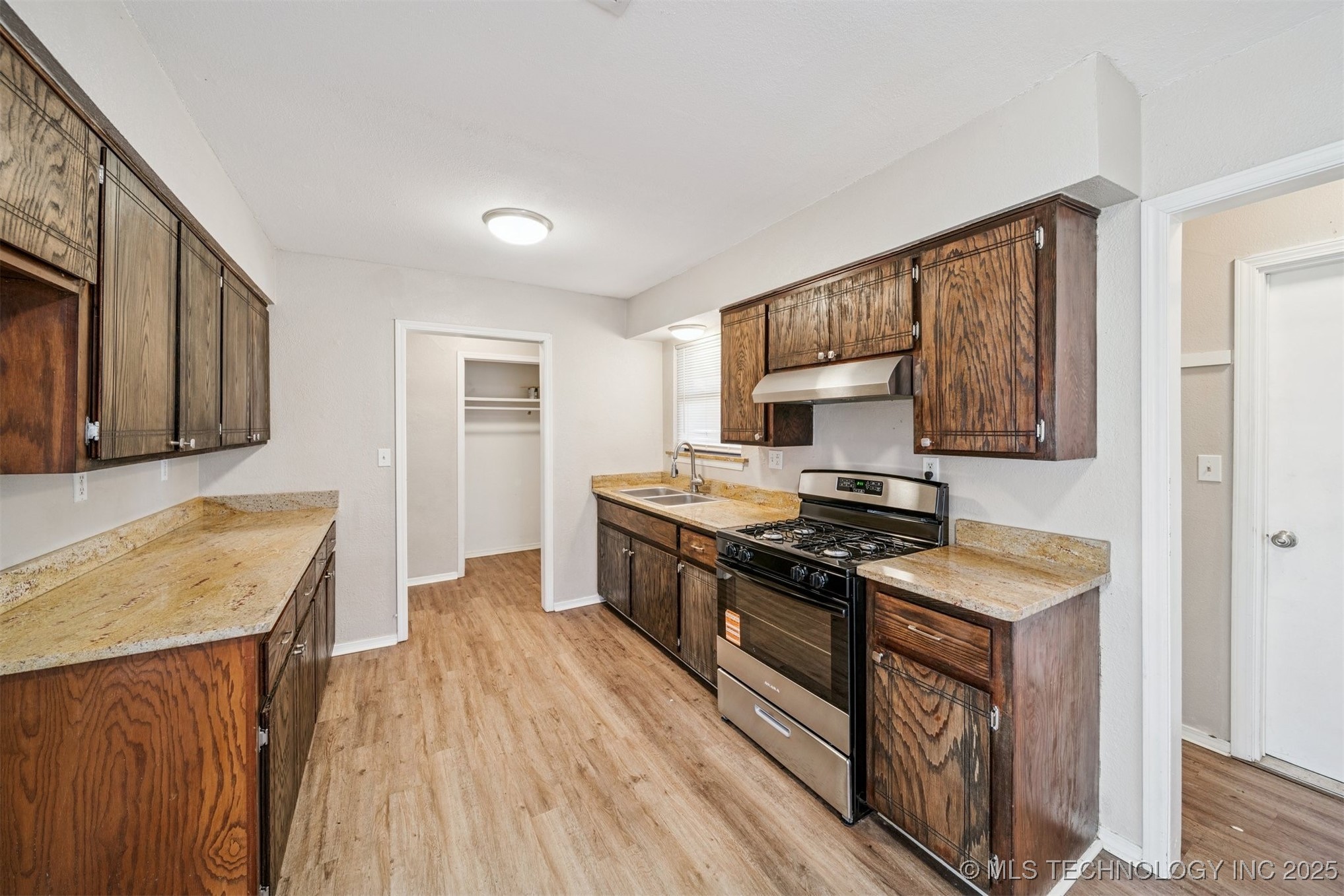 301 W Greenlee Street Property Photo 5