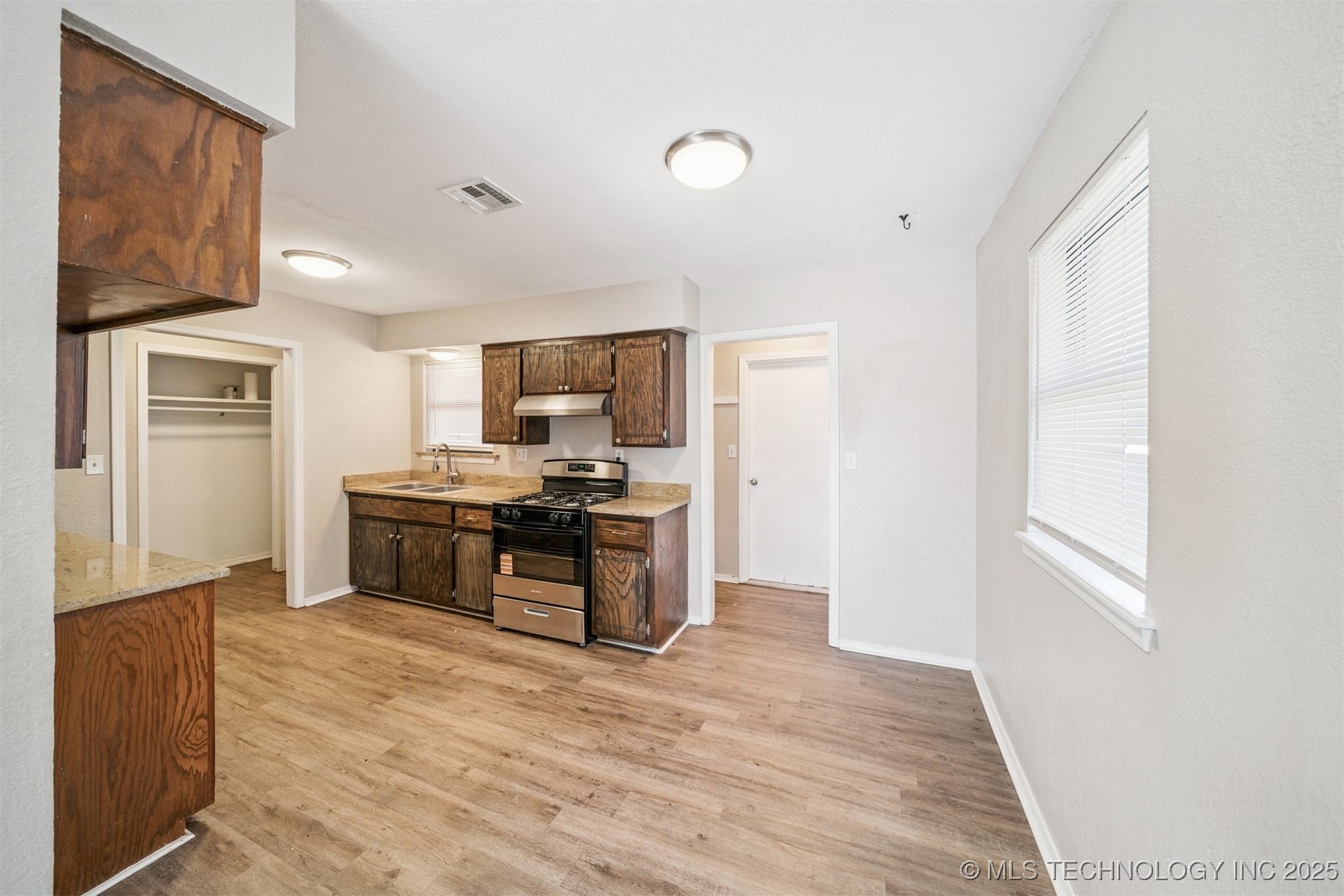 301 W Greenlee Street Property Photo 6