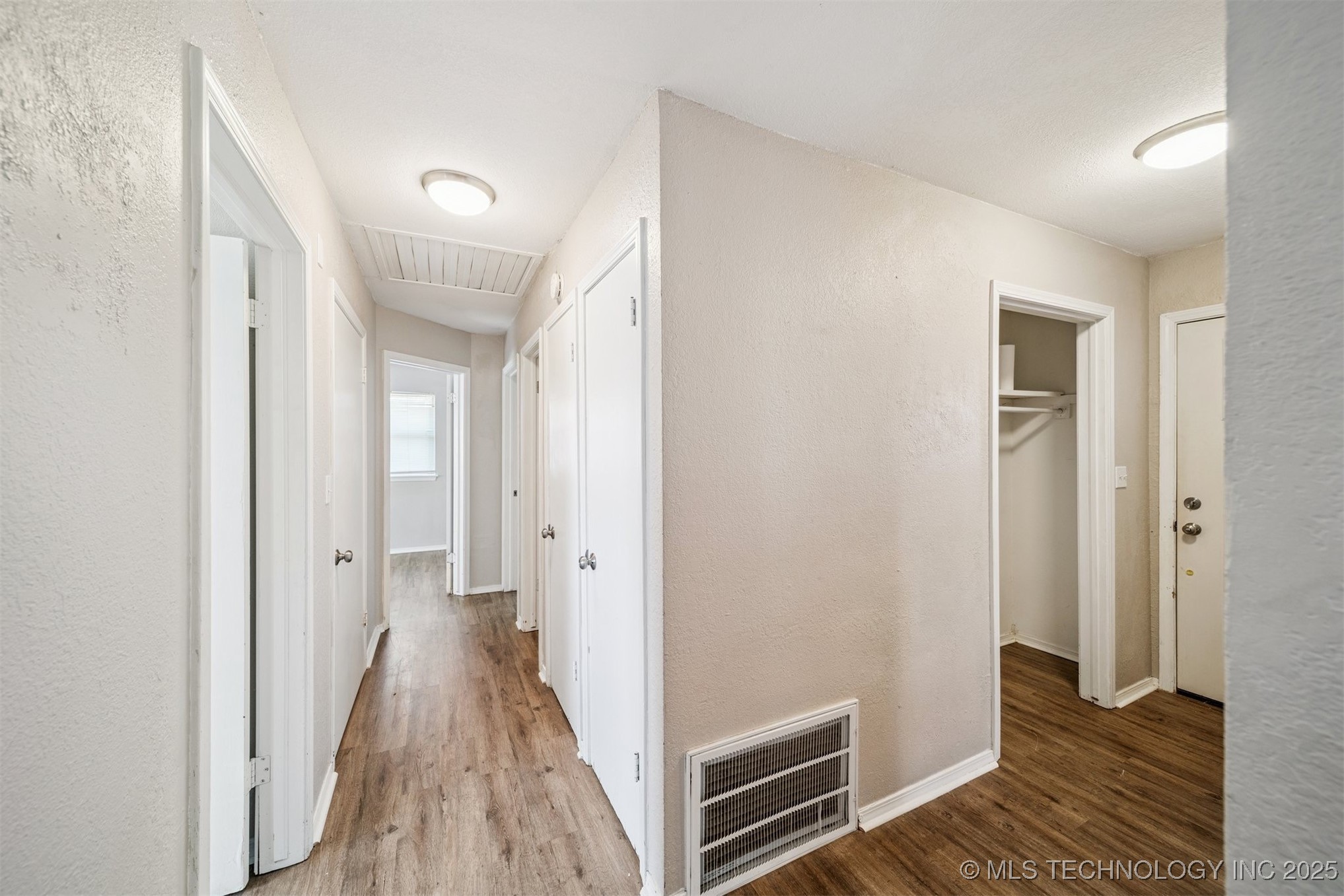 301 W Greenlee Street Property Photo 7