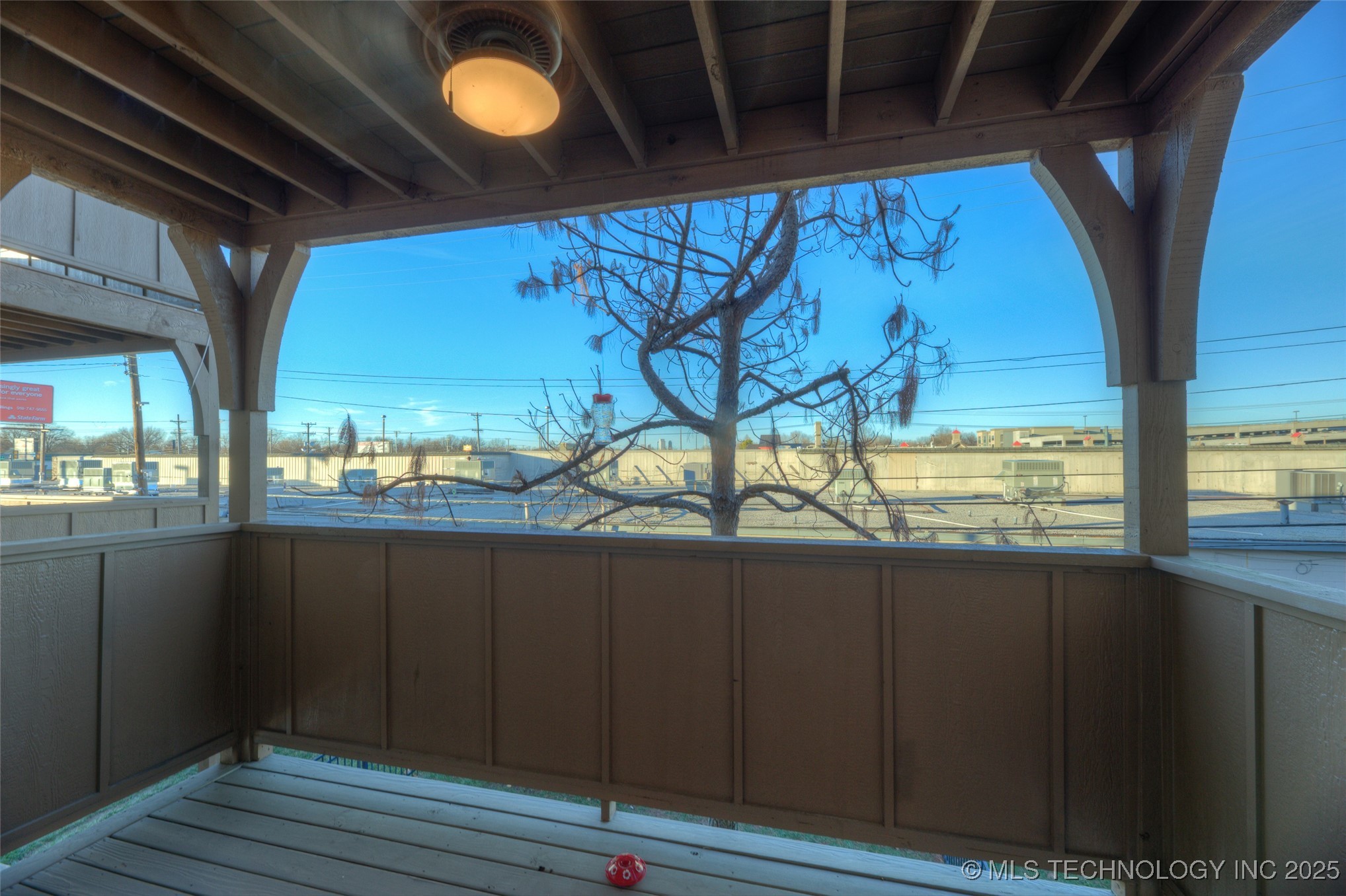 1333 E 41st Place Property Photo 28