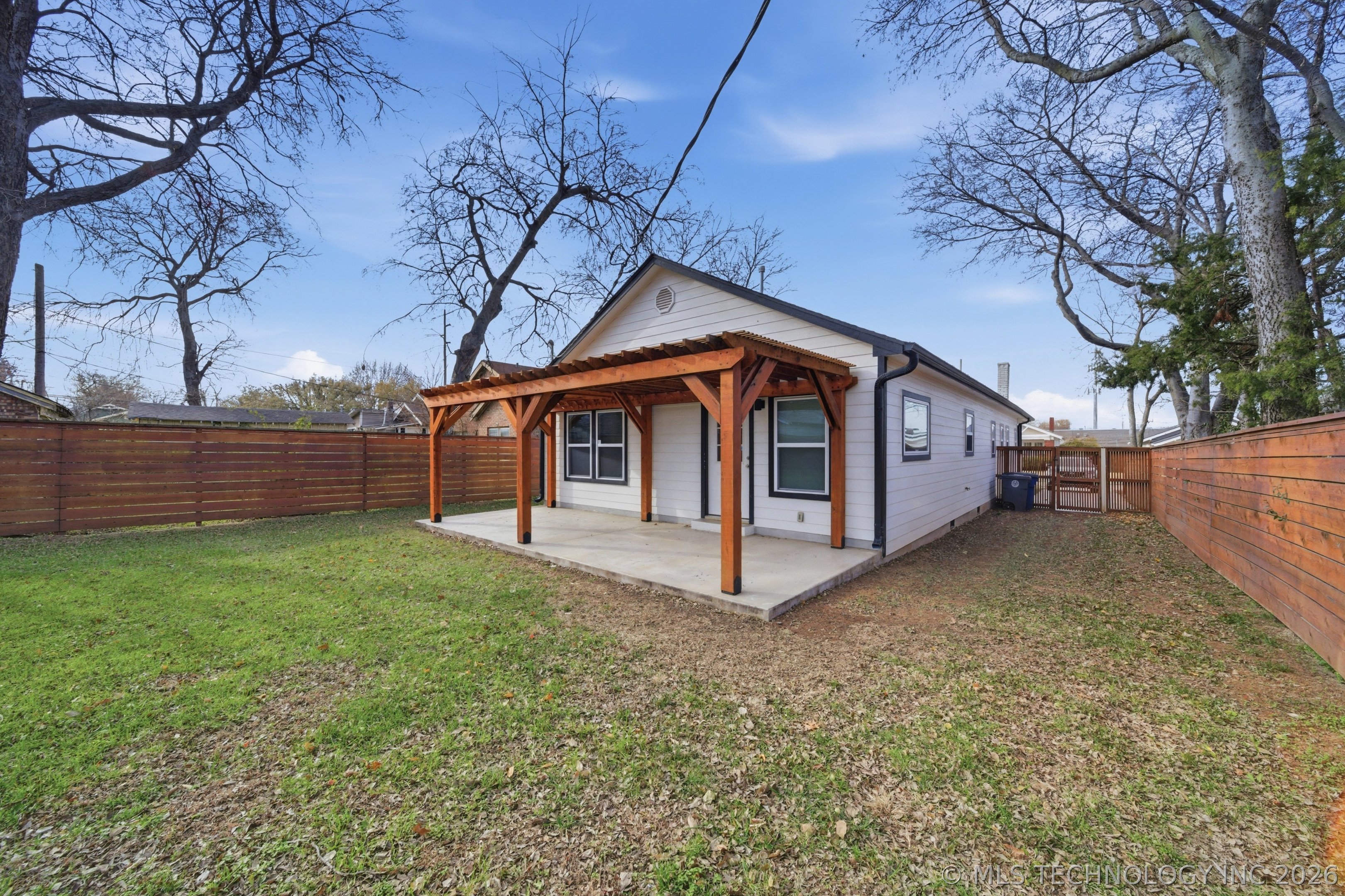 1135 S Lewis Place Property Photo 29
