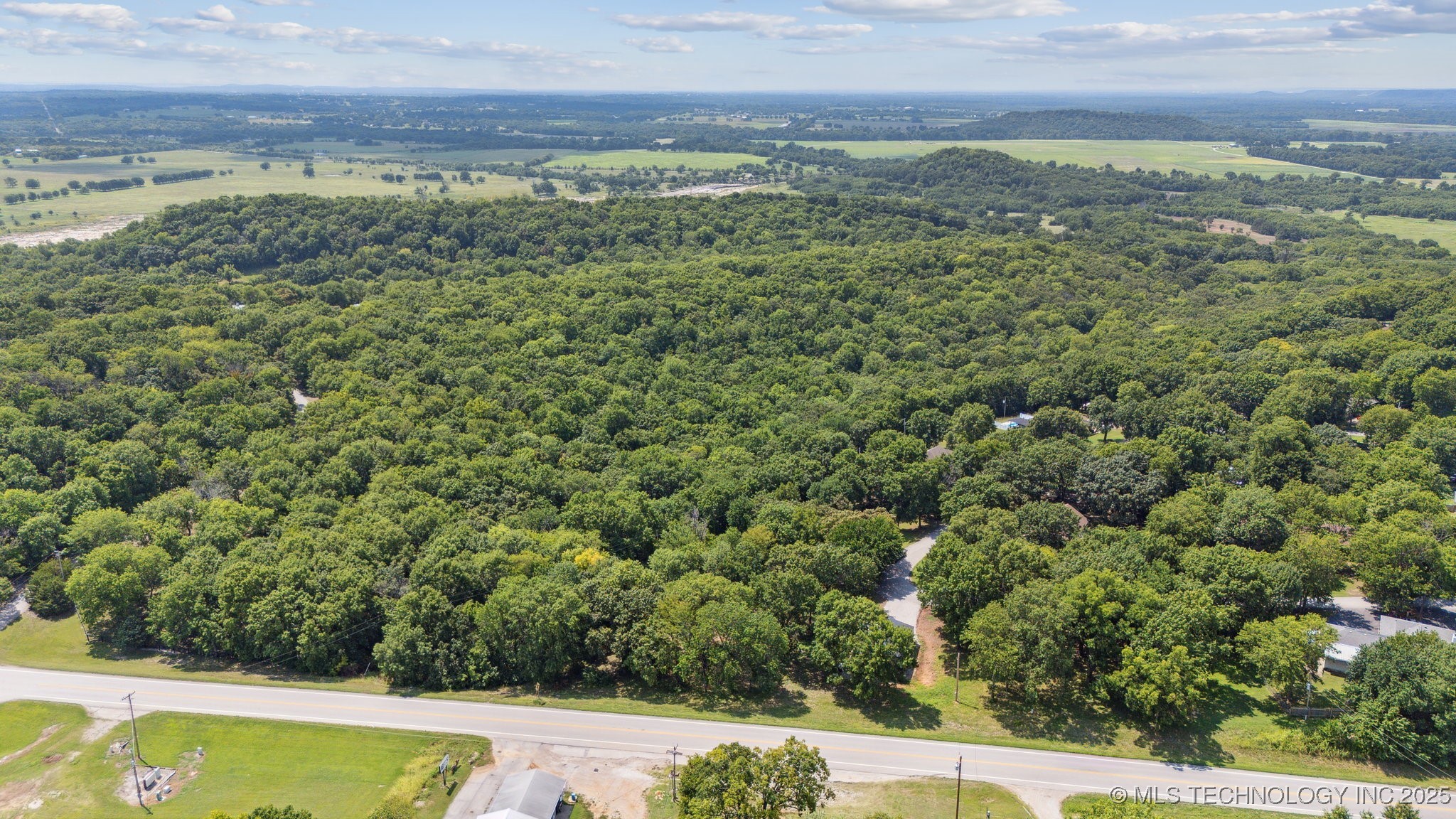 9885 E Mesa Drive Property Photo 3