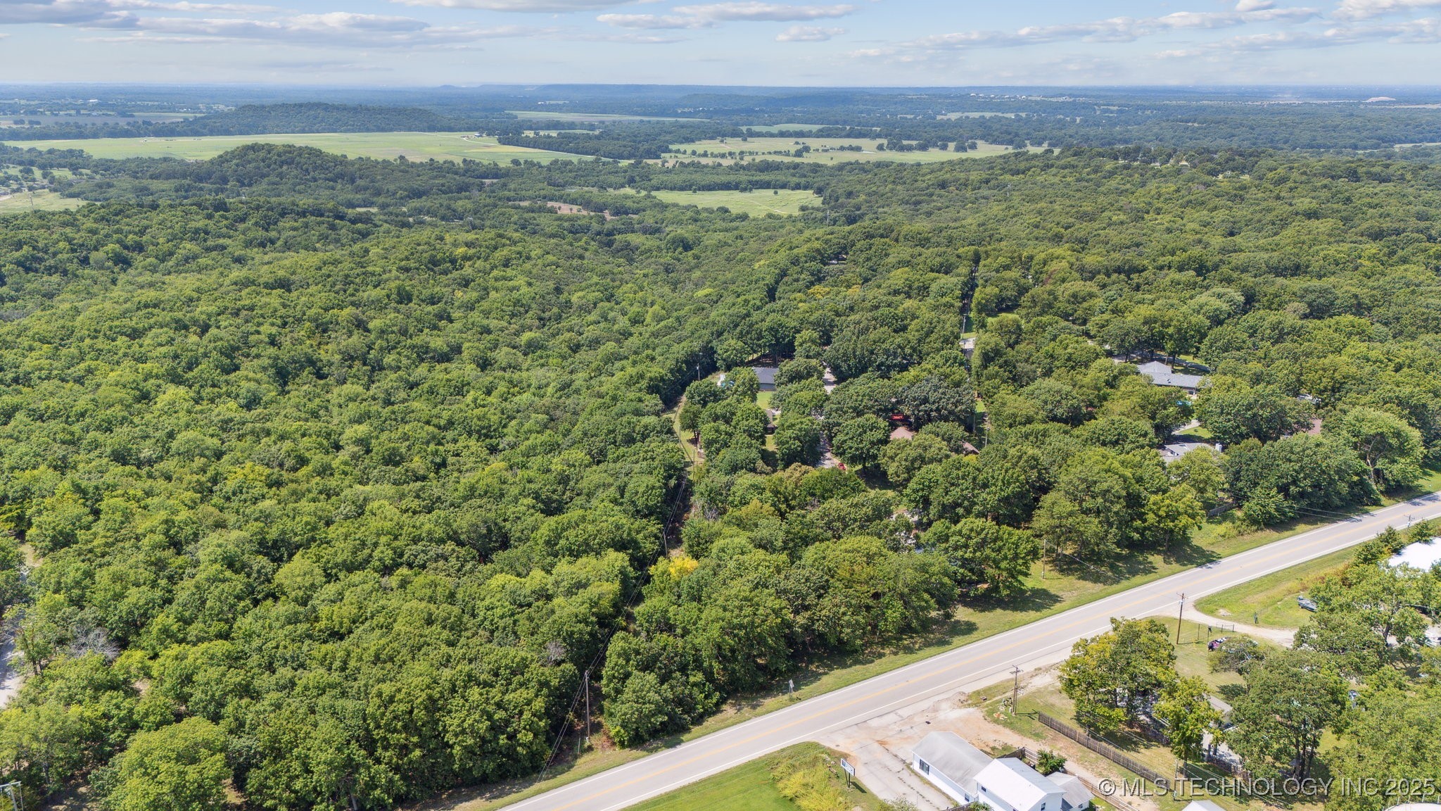 9885 E Mesa Drive Property Photo 4