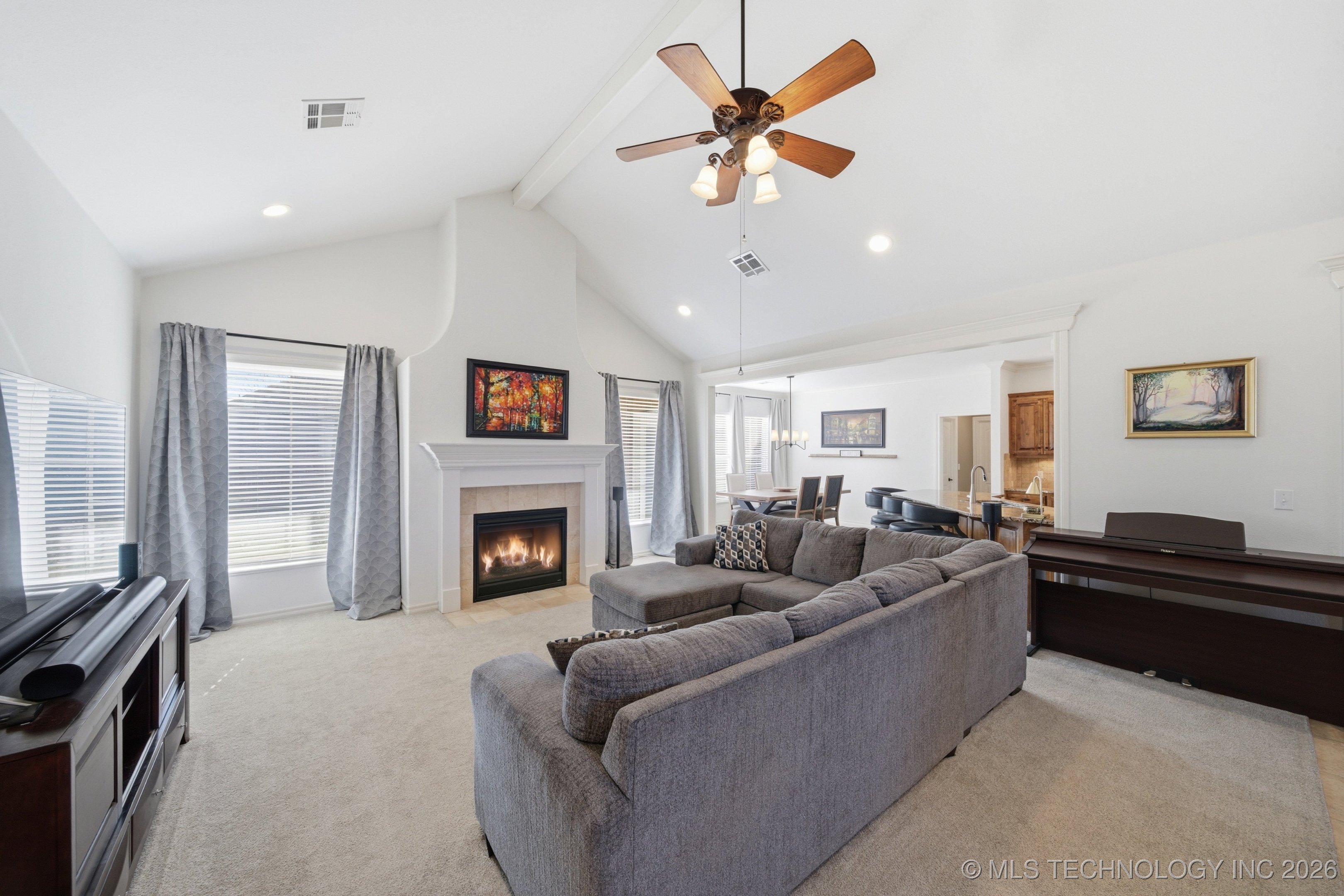 420 N Park Hill Loop Property Photo 7