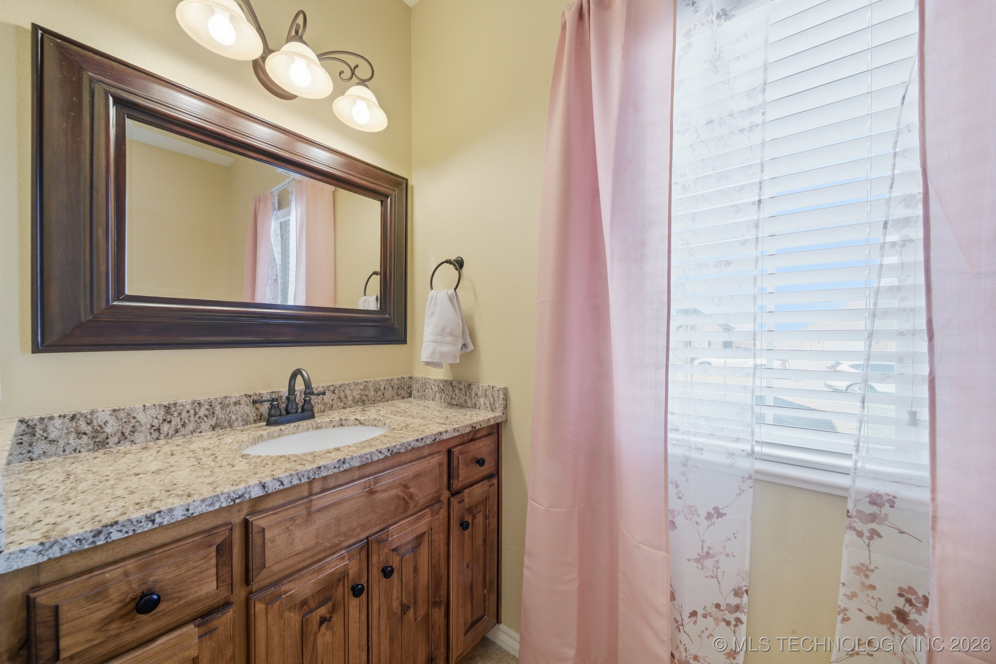 420 N Park Hill Loop Property Photo 24