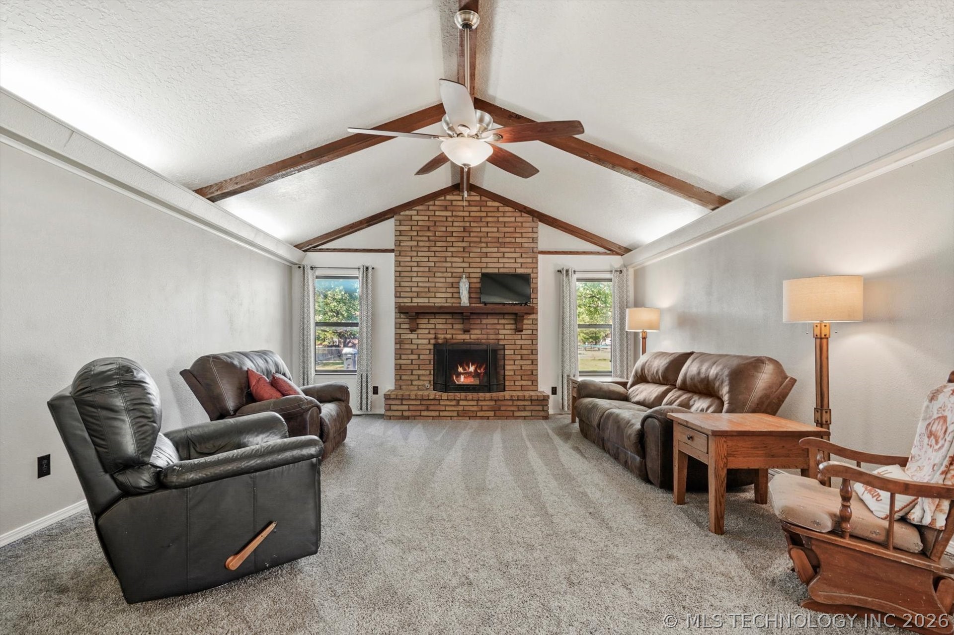 19929 E 43rd Street S Property Photo 6