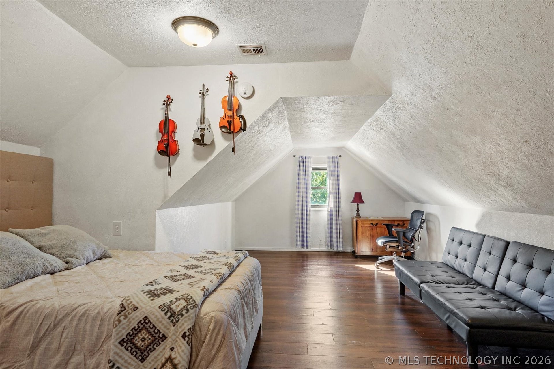 19929 E 43rd Street S Property Photo 19