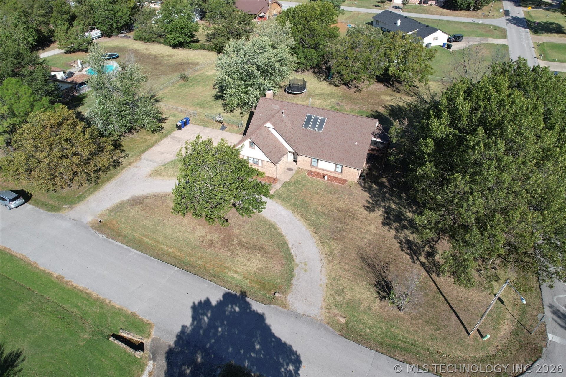 19929 E 43rd Street S Property Photo 32