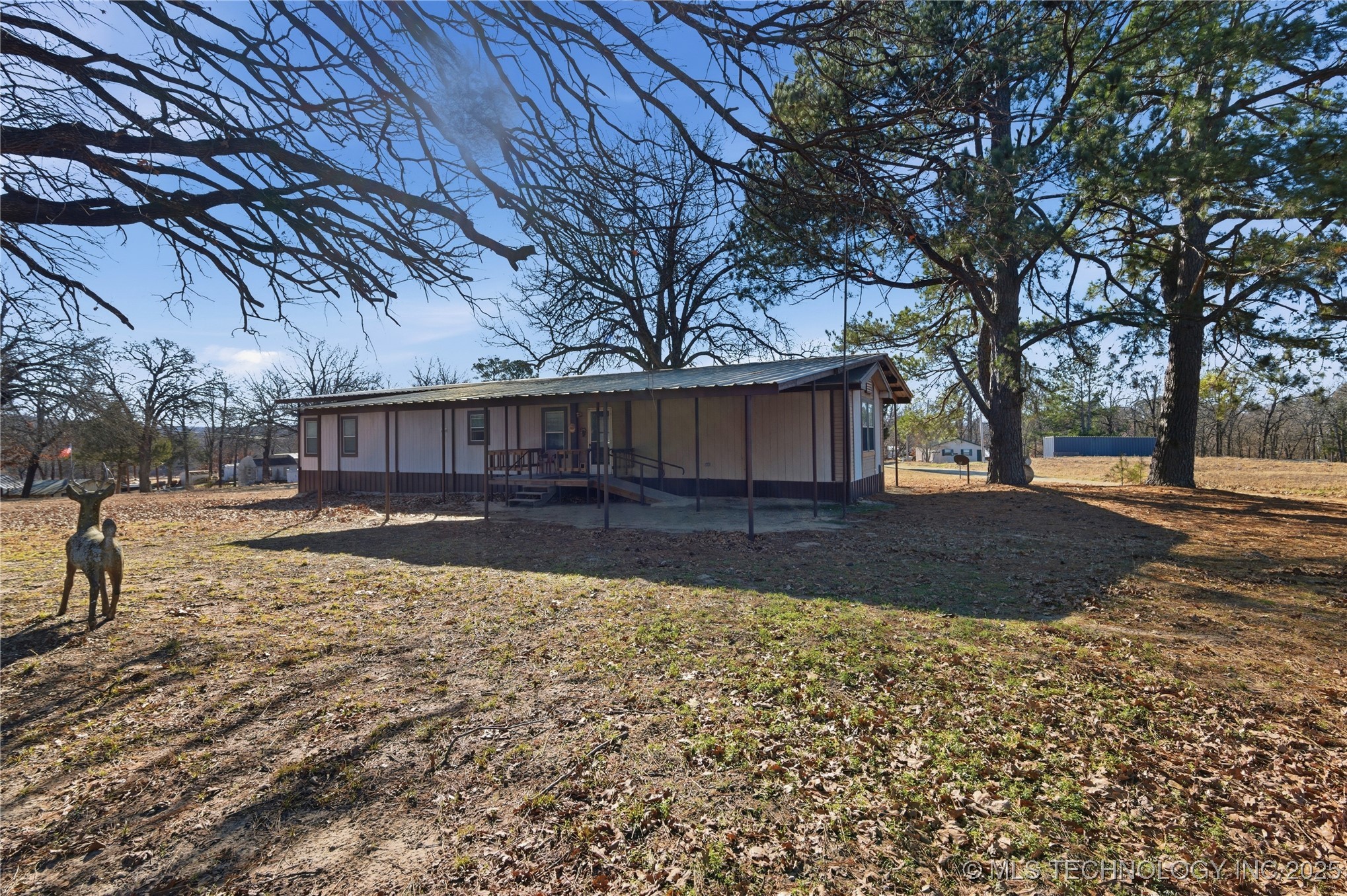 117525 S 4209 Road Property Photo 2