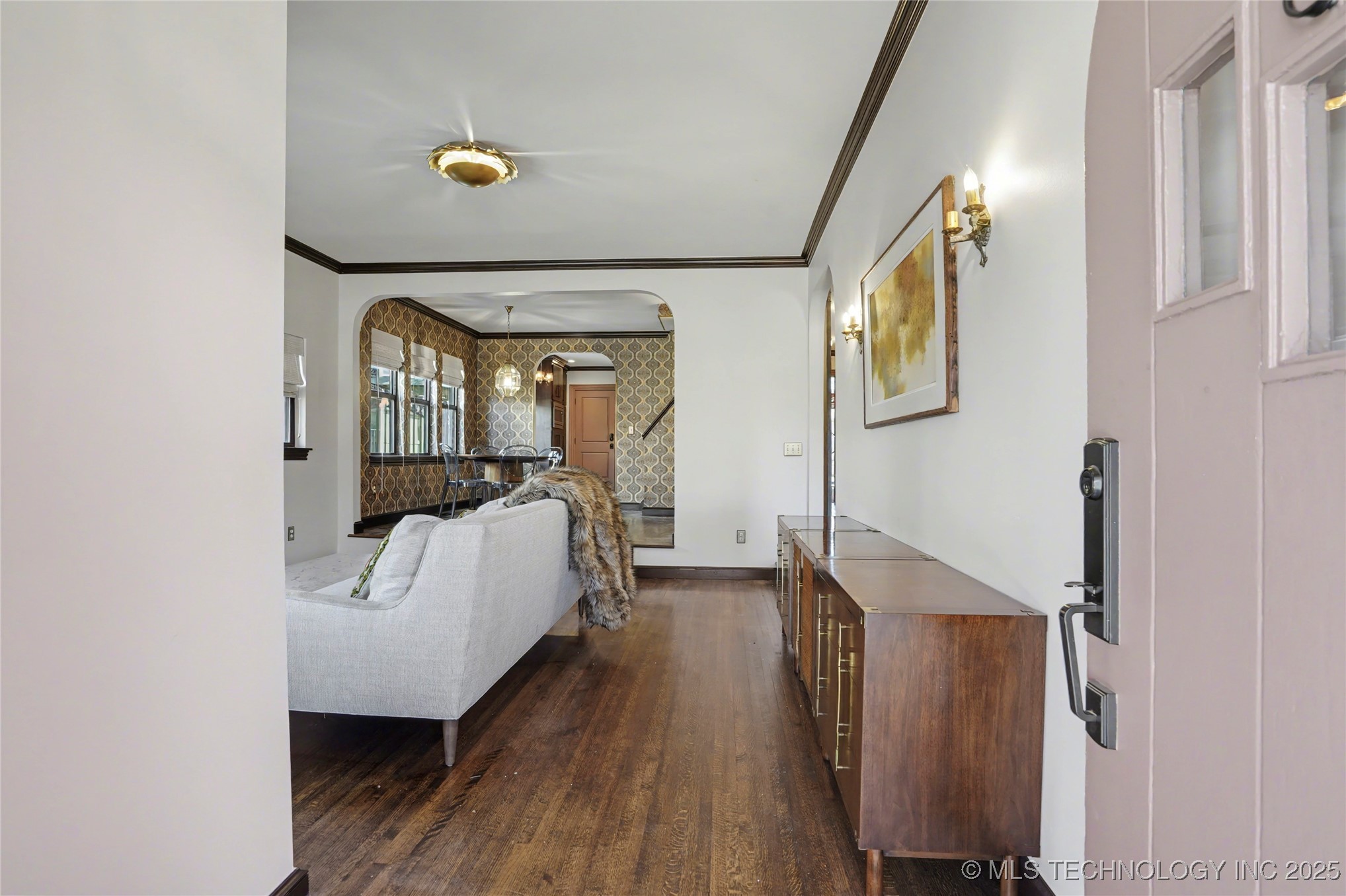 1731 S Gary Avenue Property Photo 6