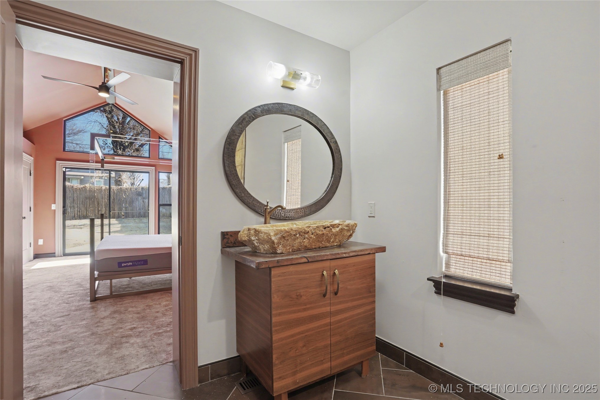 1731 S Gary Avenue Property Photo 23