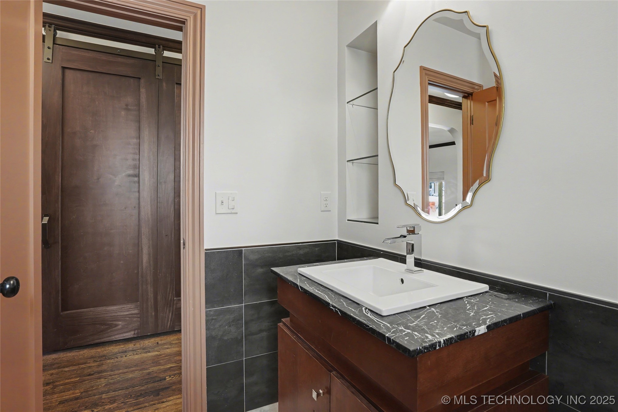 1731 S Gary Avenue Property Photo 29