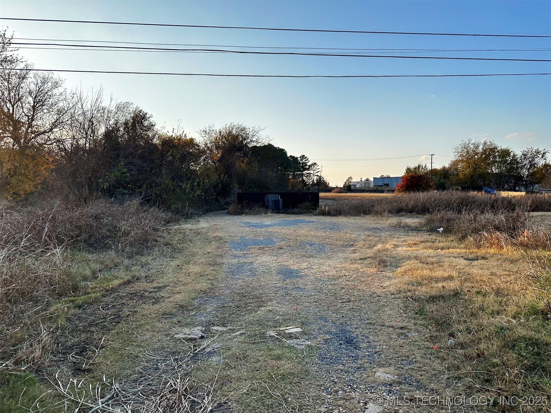 1917 N York Property Photo 12