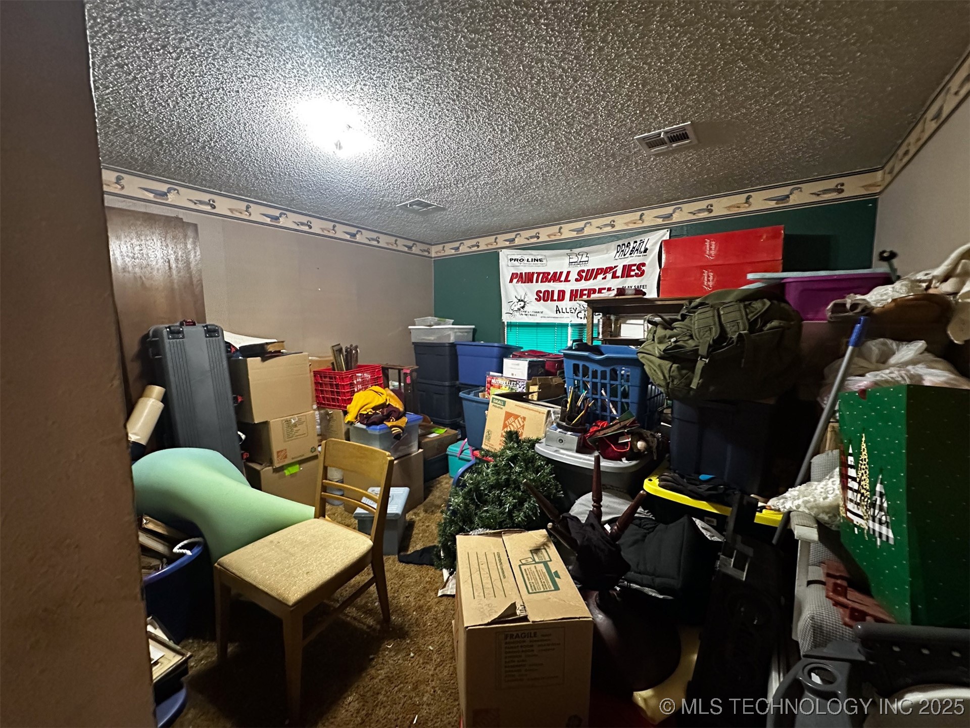 1917 N York Property Photo 18