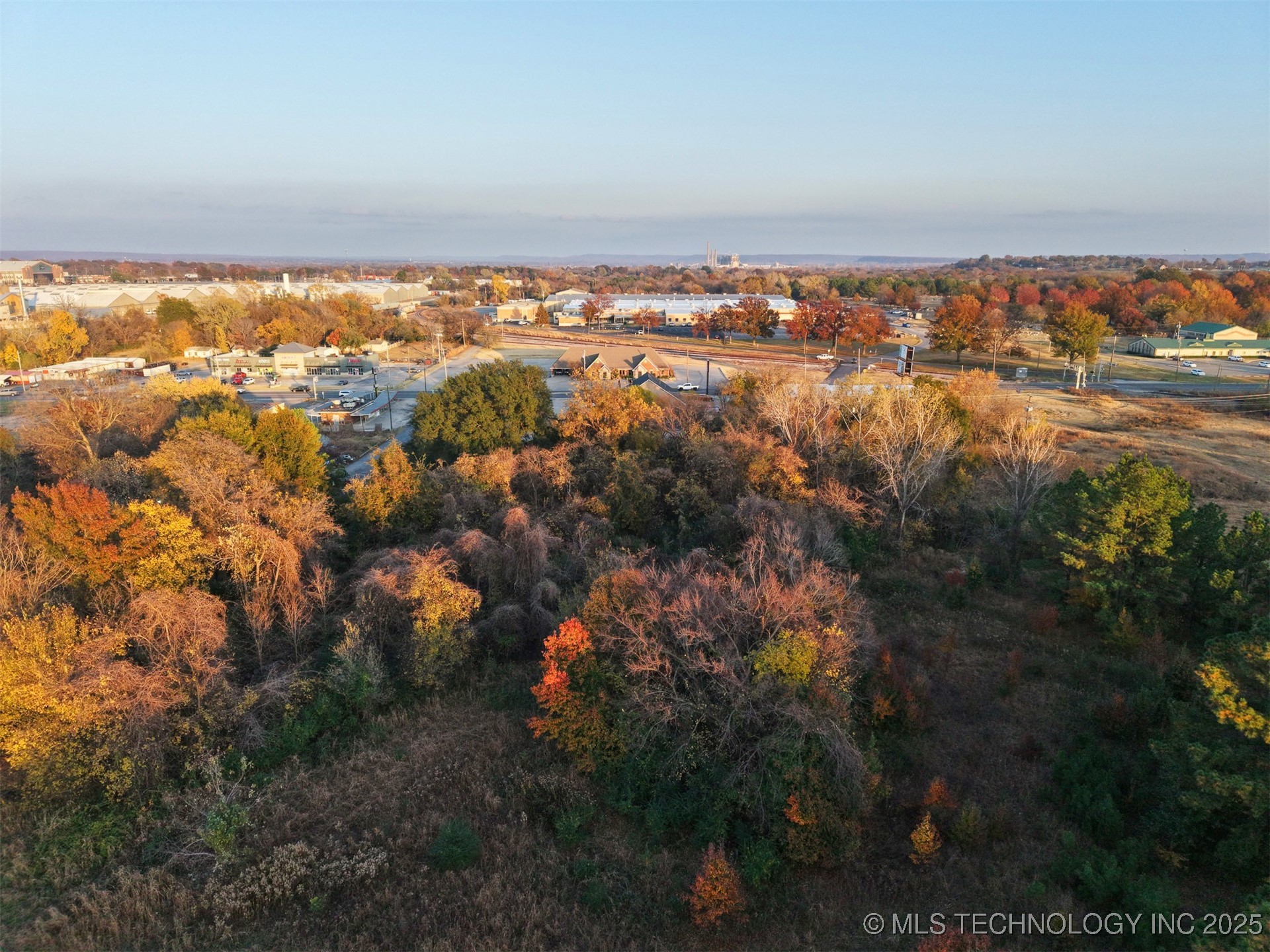 000 Ward Street Property Photo 3