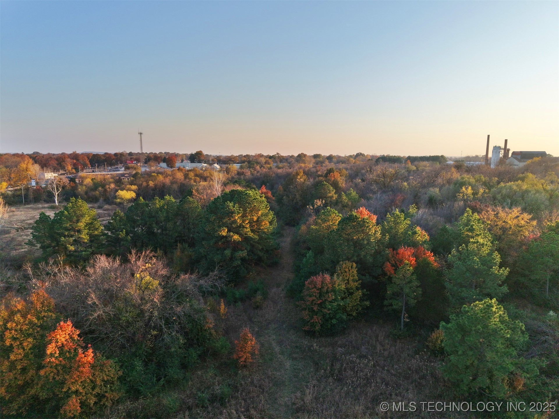 000 Ward Street Property Photo 4