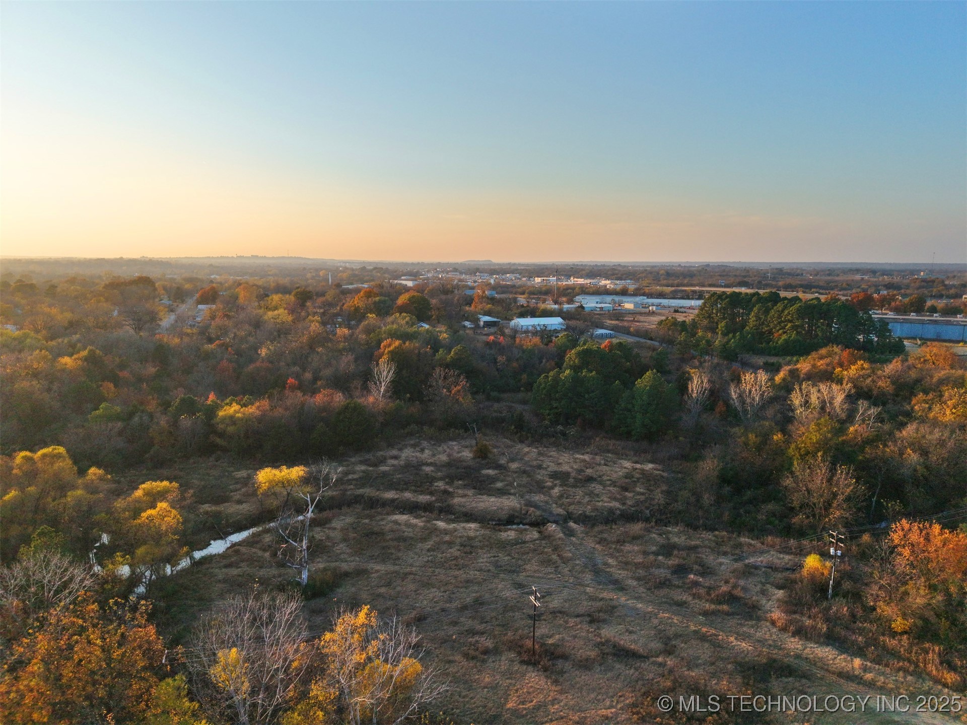 000 Ward Street Property Photo 9