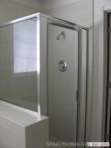 2611 W 66th Street S Property Photo 9