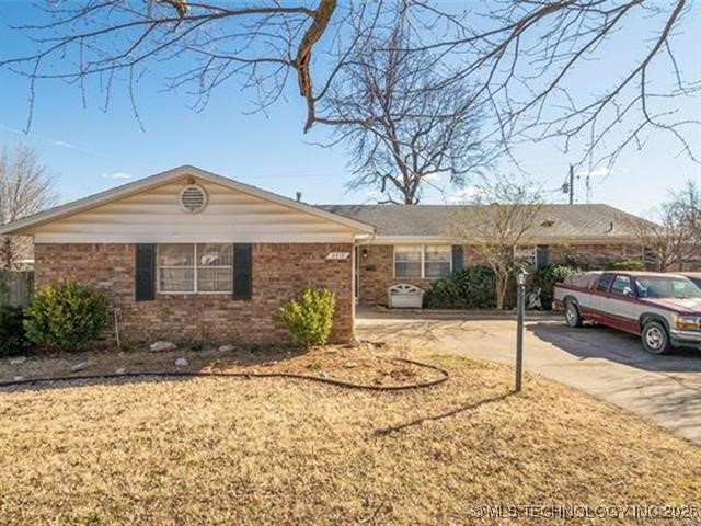 2313 S 82nd East Avenue Property Photo 1