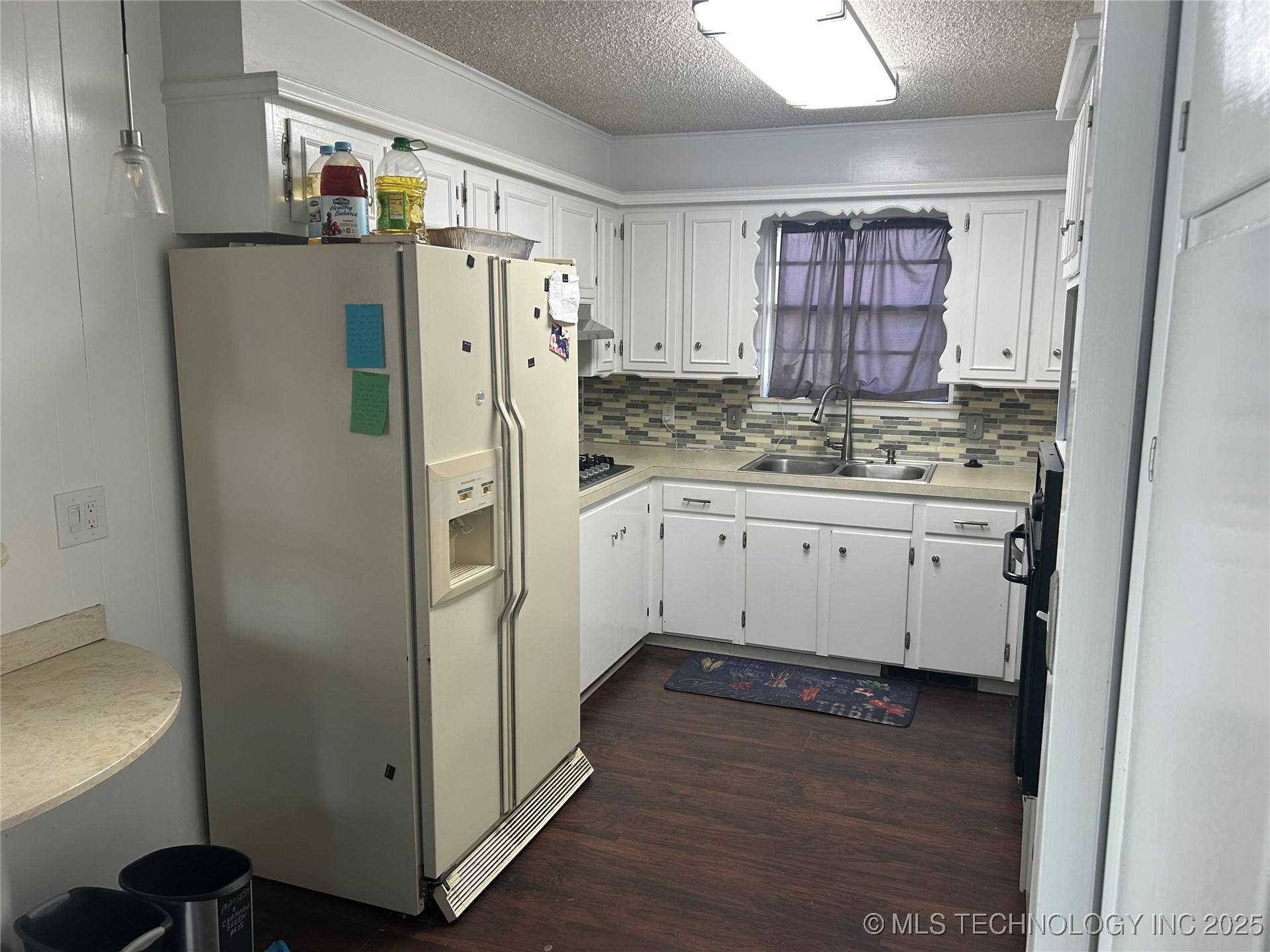 2313 S 82nd East Avenue Property Photo 8