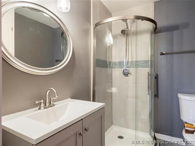 2313 S 82nd East Avenue Property Photo 11