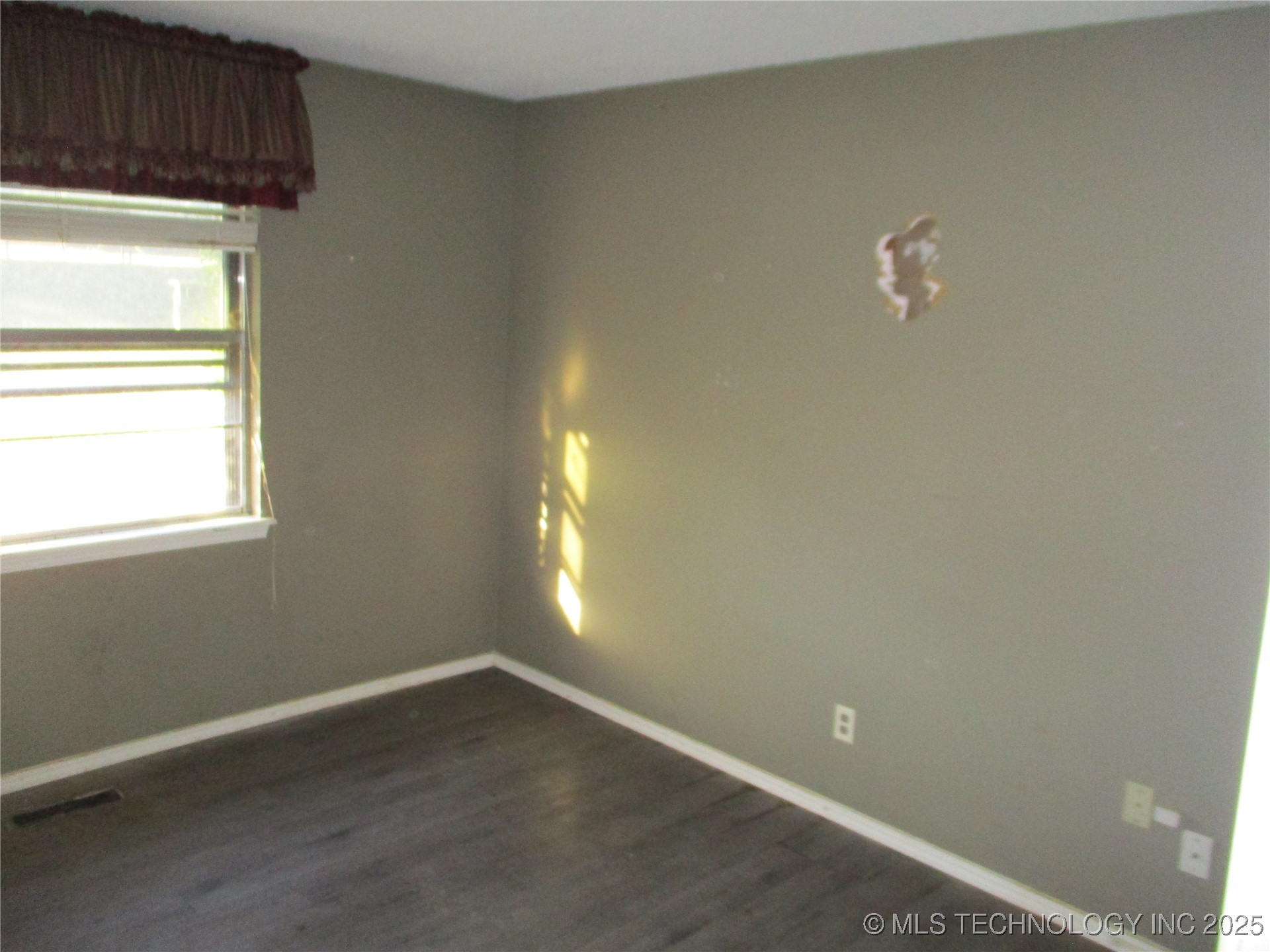 109 W Norman Street Property Photo 6