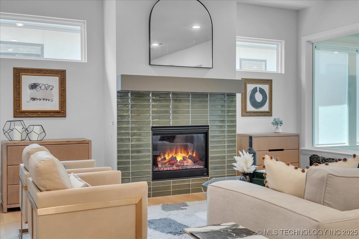 1230 N 71st Place Property Photo 17