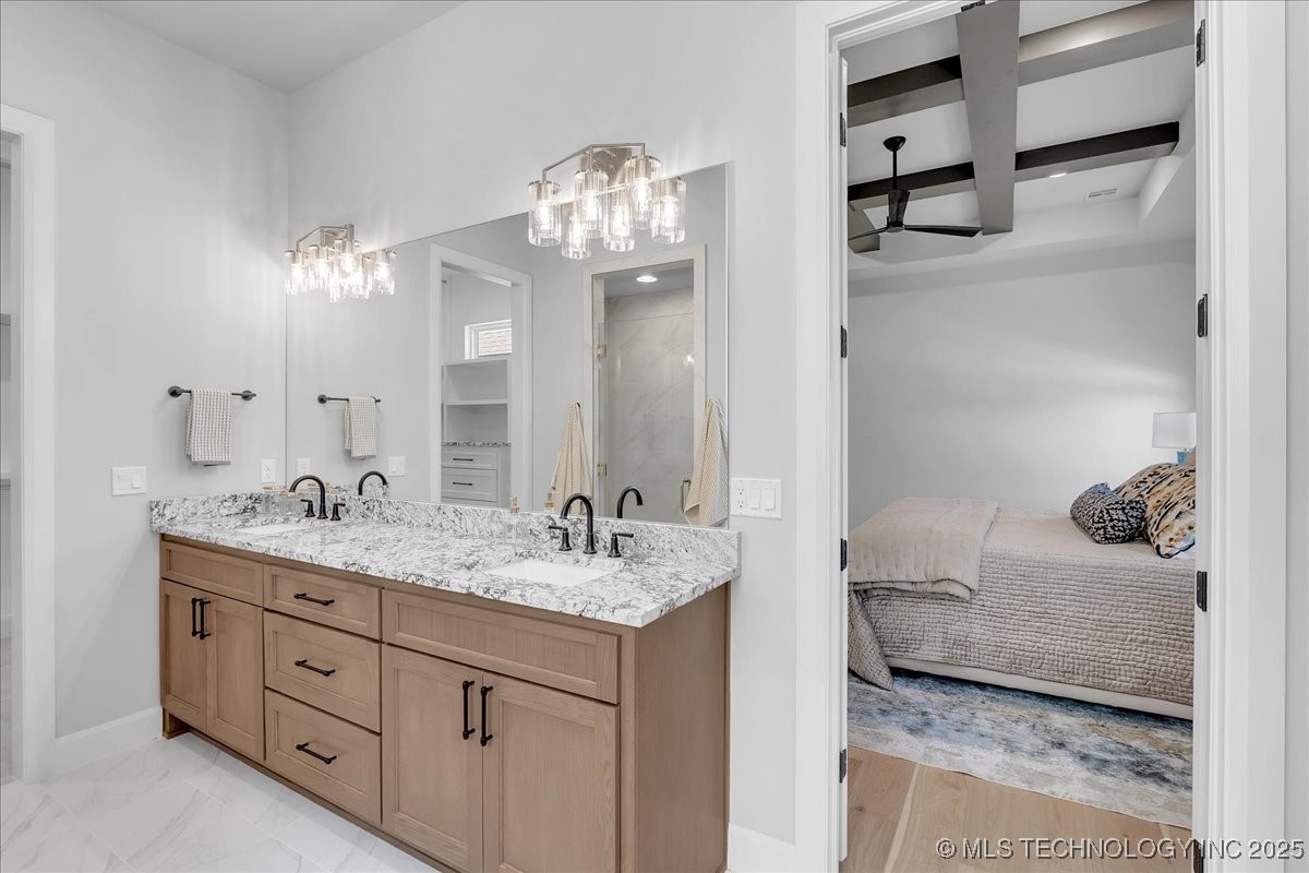 1230 N 71st Place Property Photo 47