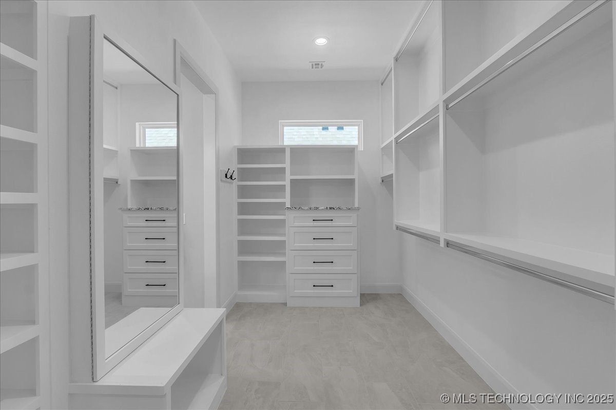 1230 N 71st Place Property Photo 52