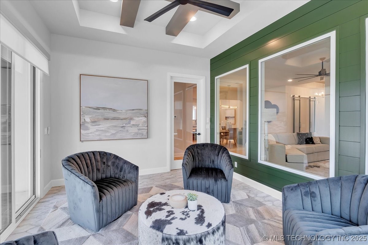 1230 N 71st Place Property Photo 56