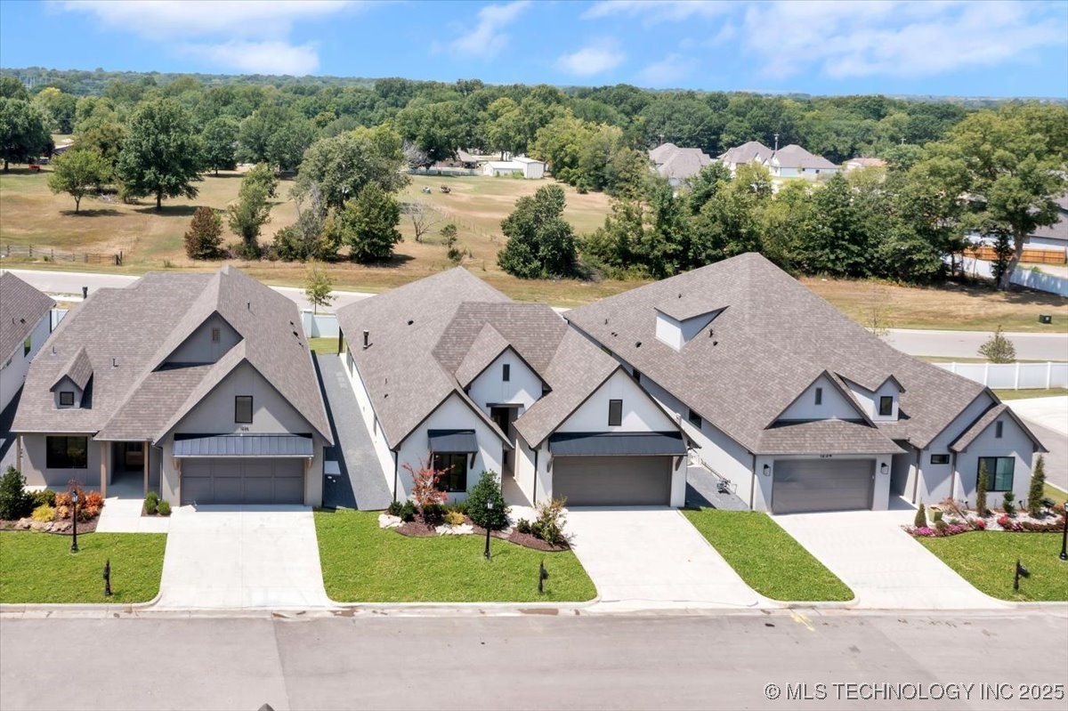 1230 N 71st Place Property Photo 60