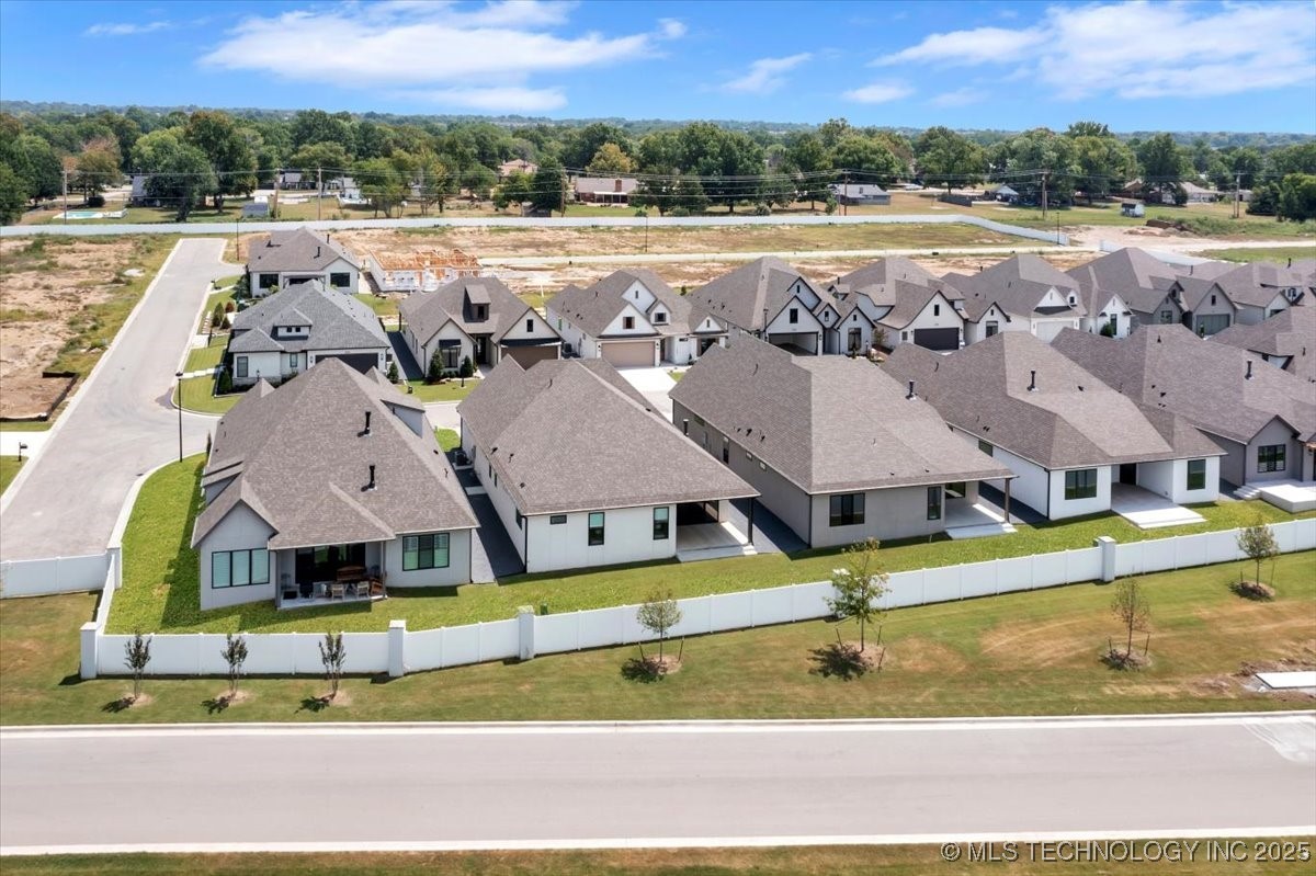 1230 N 71st Place Property Photo 65