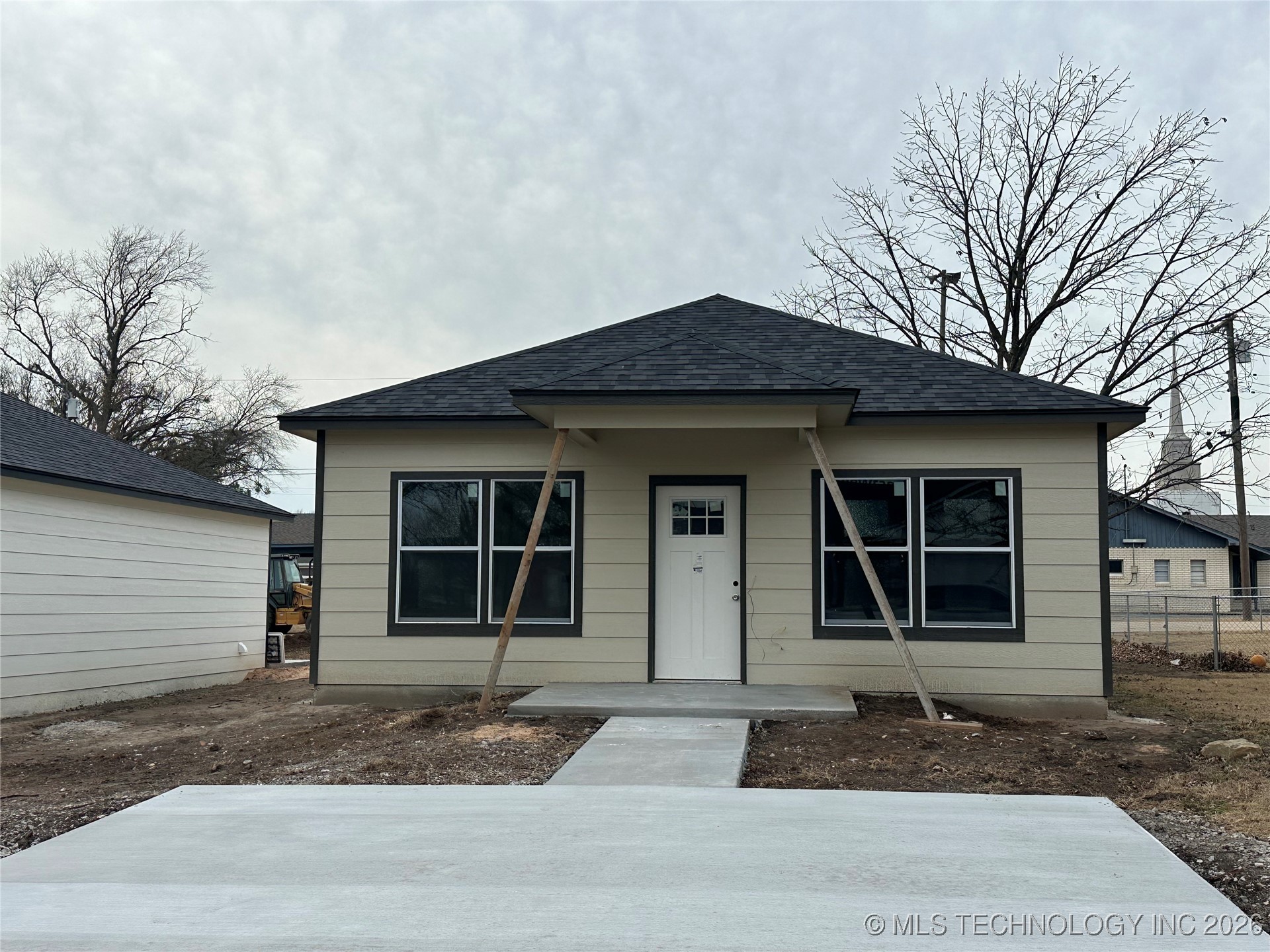 608 S 3rd Street Property Photo 1