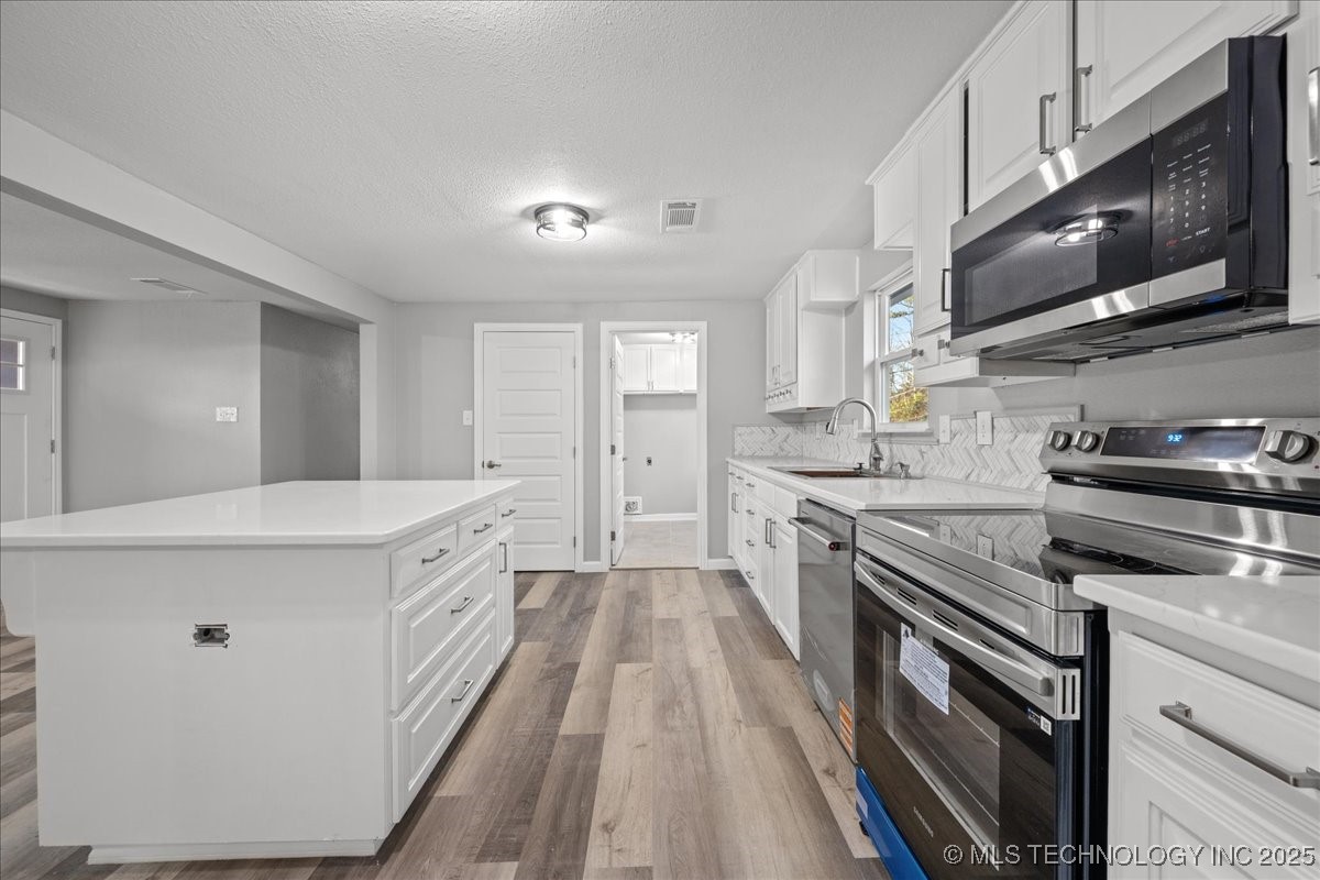 802 E Circle Property Photo 7