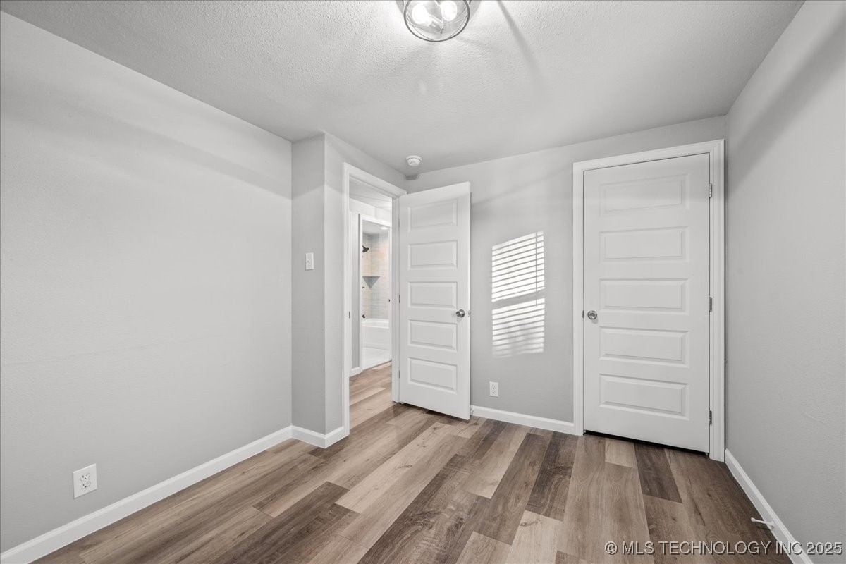 802 E Circle Property Photo 23