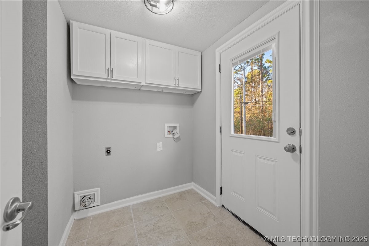 802 E Circle Property Photo 25