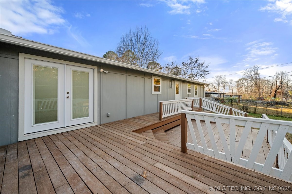 802 E Circle Property Photo 29