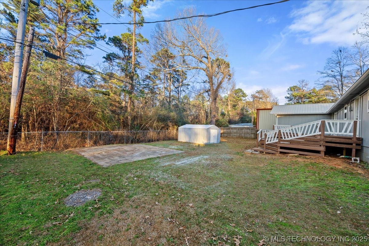 802 E Circle Property Photo 30