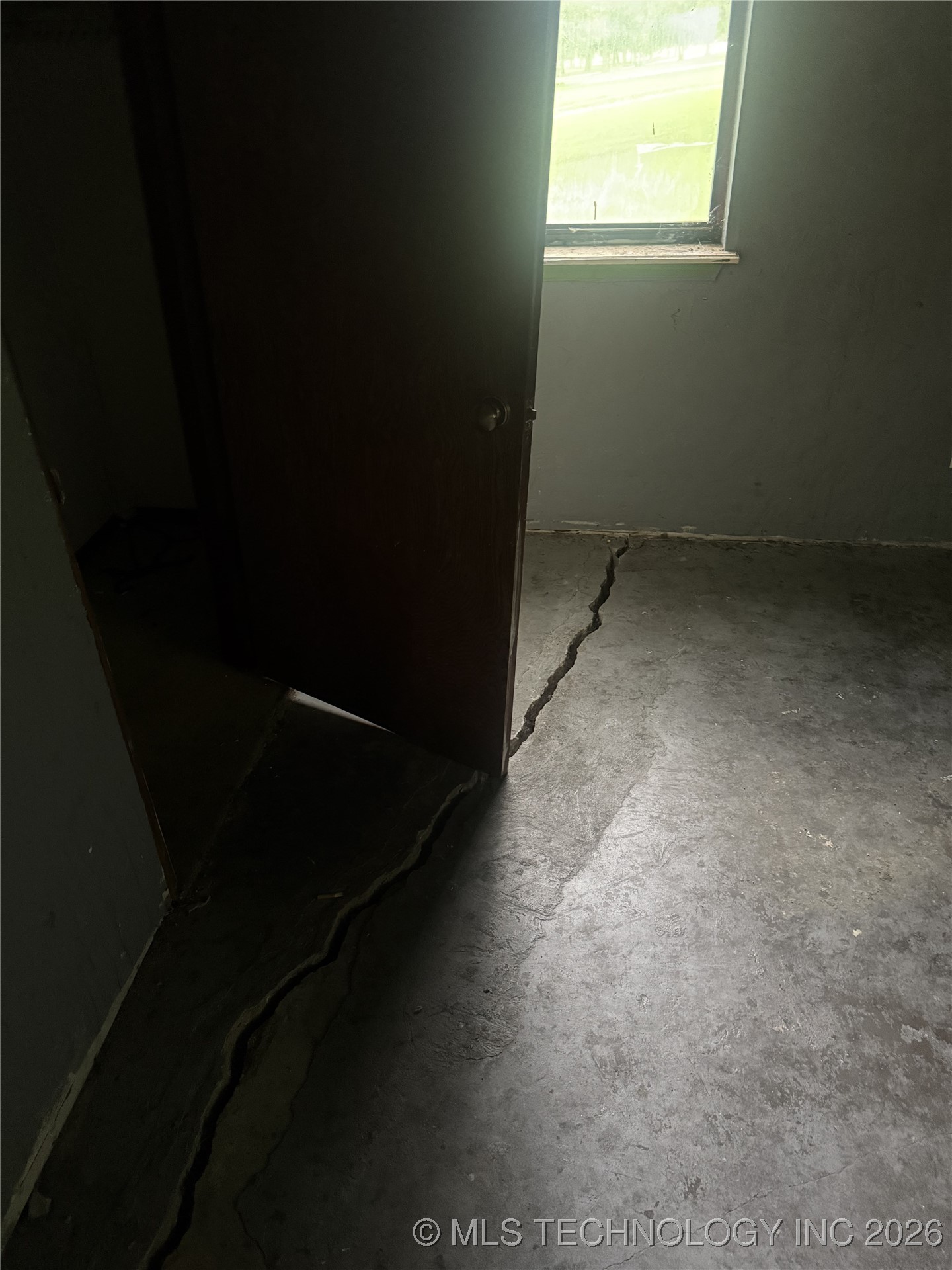 5090 S Robert Girten Road Property Photo 11