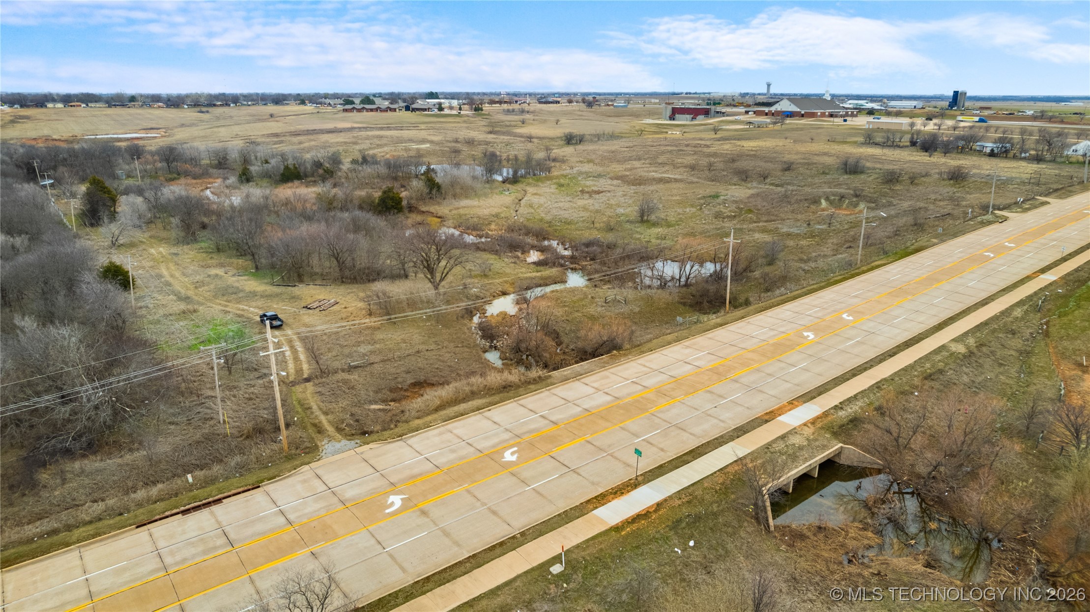 Se Flower Mound Road Property Photo 5