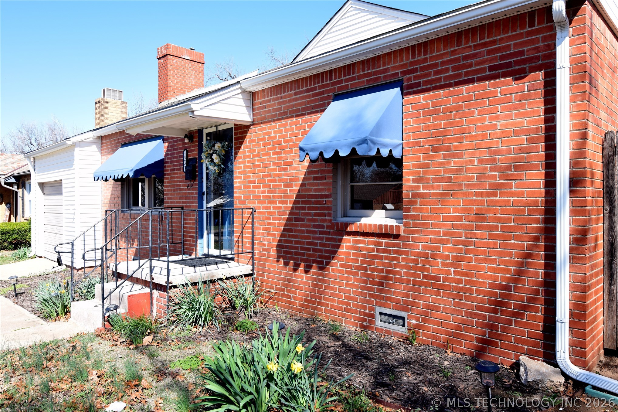 1231 S Winston Avenue Property Photo 4