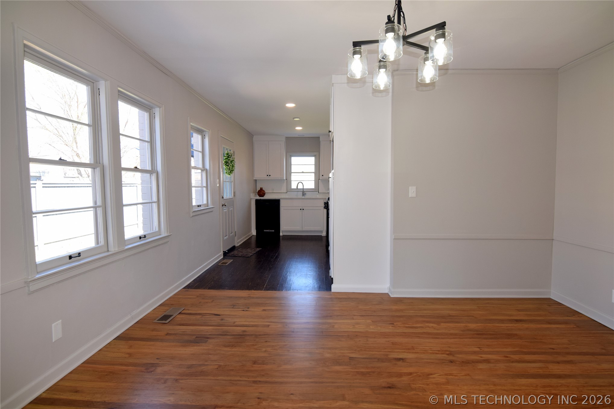 1231 S Winston Avenue Property Photo 16