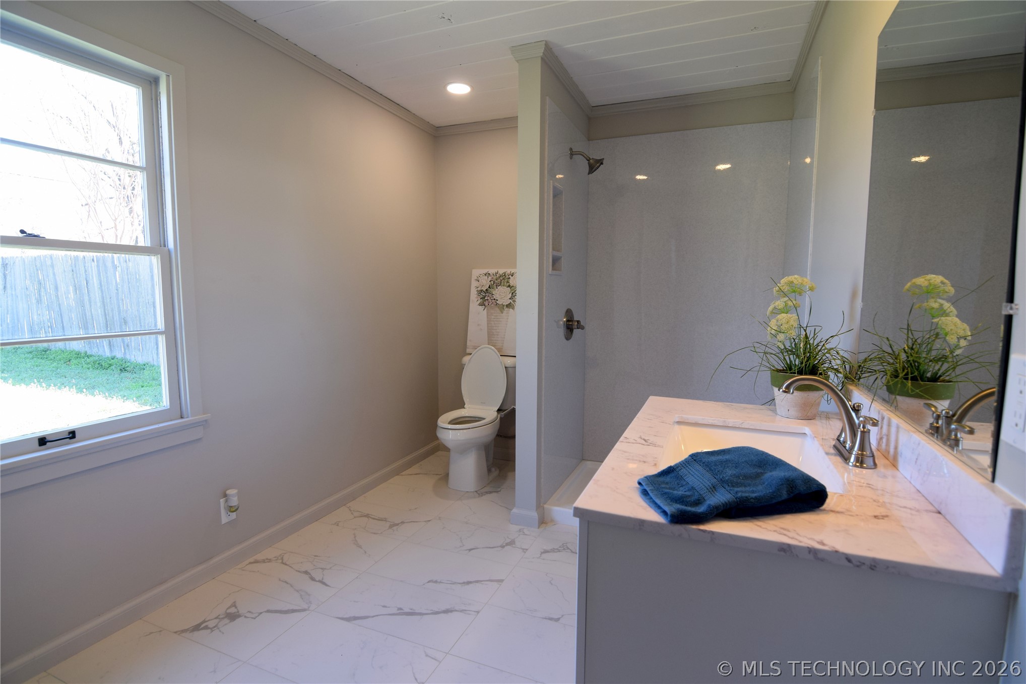 1231 S Winston Avenue Property Photo 24