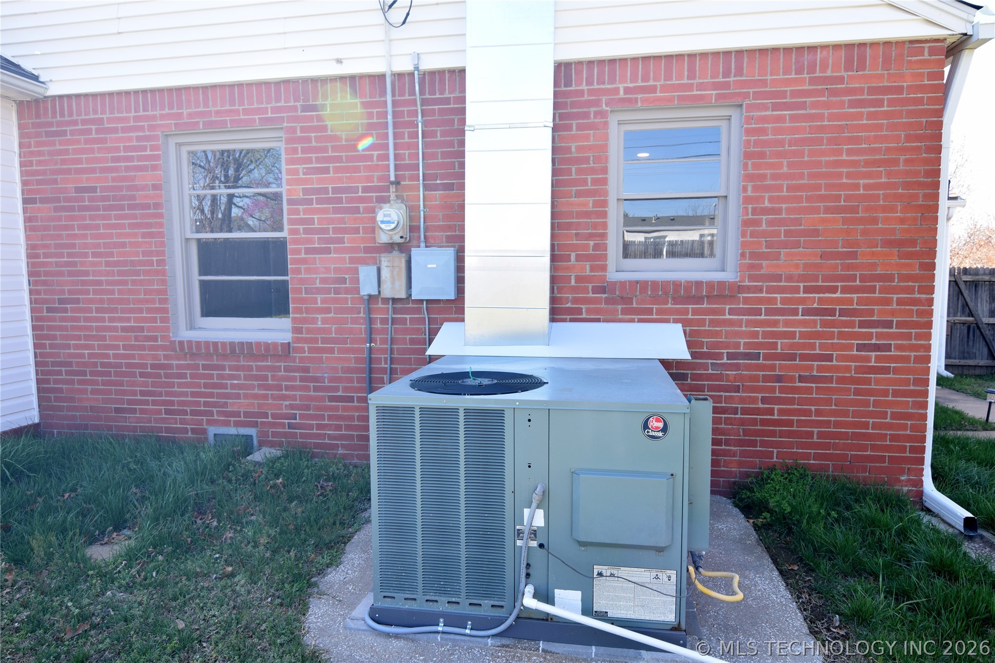 1231 S Winston Avenue Property Photo 32