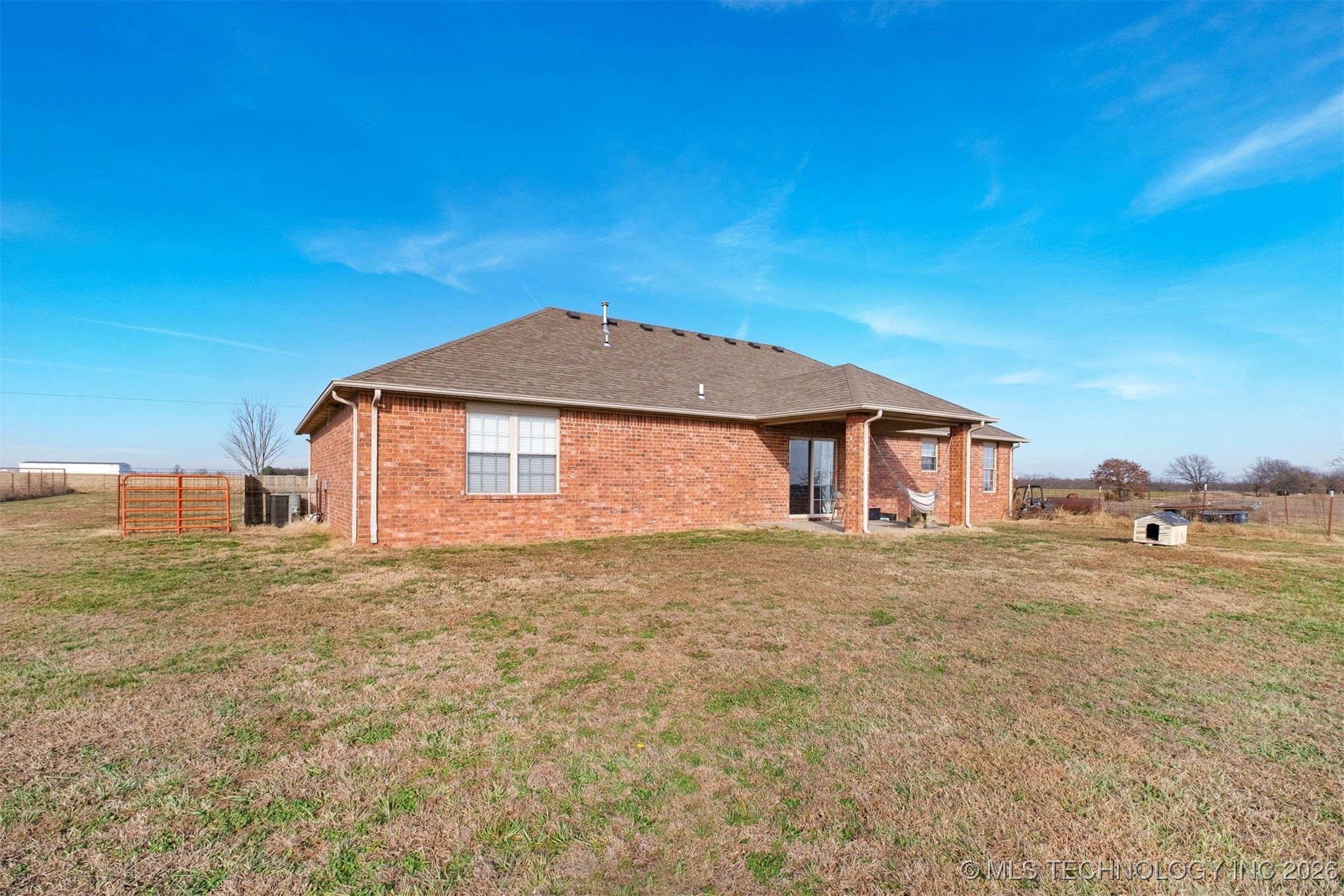 470242 E 680 Road Property Photo 30