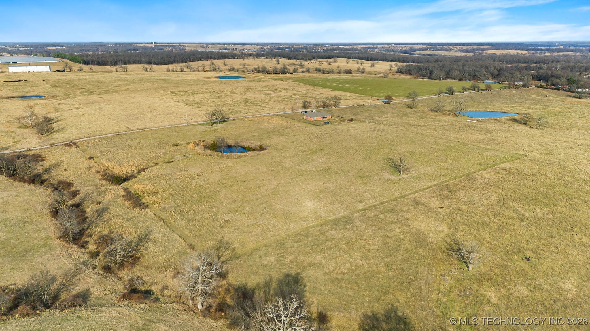 470242 E 680 Road Property Photo 34