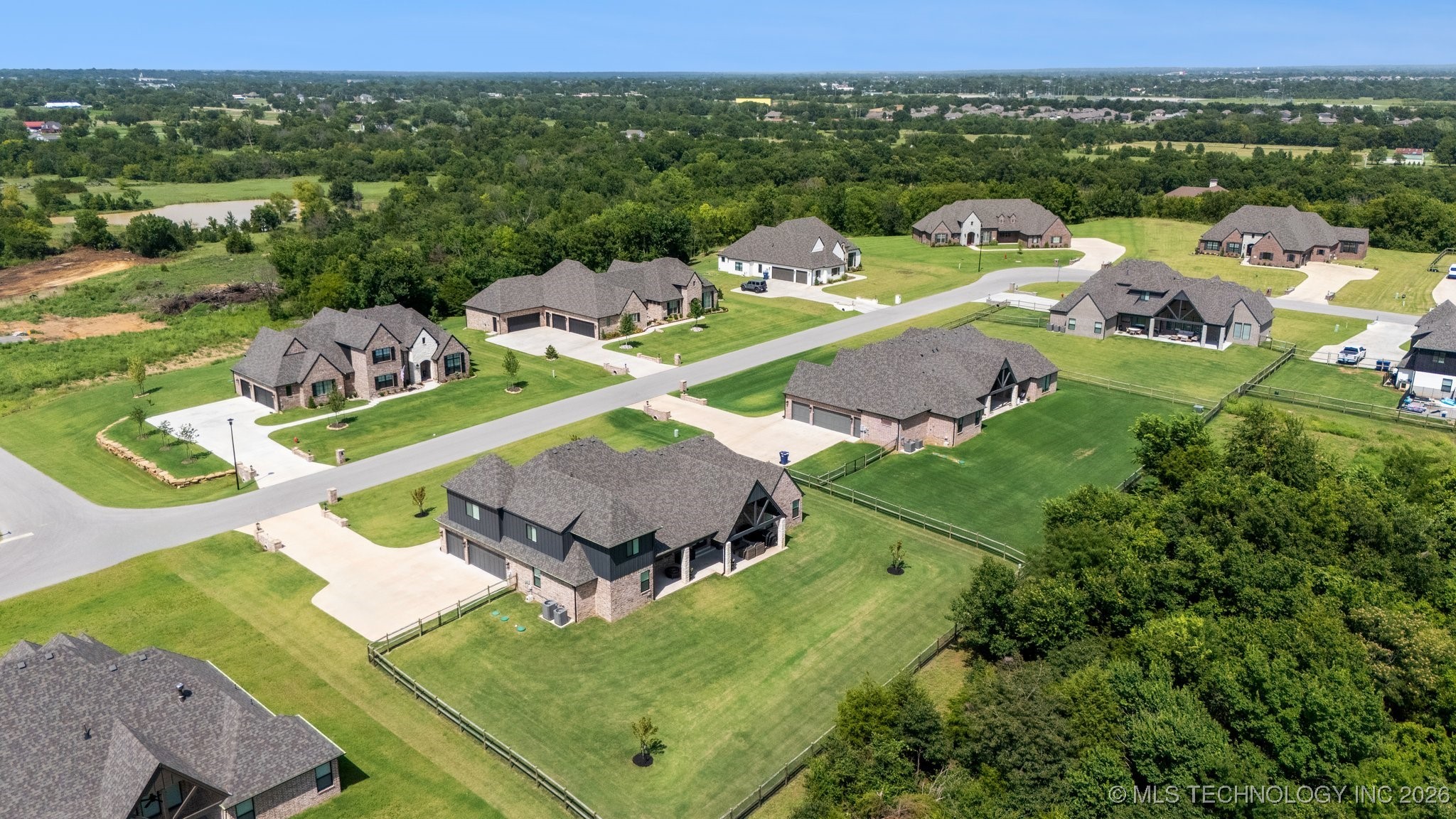 8604 E 107th Street North Property Photo 54