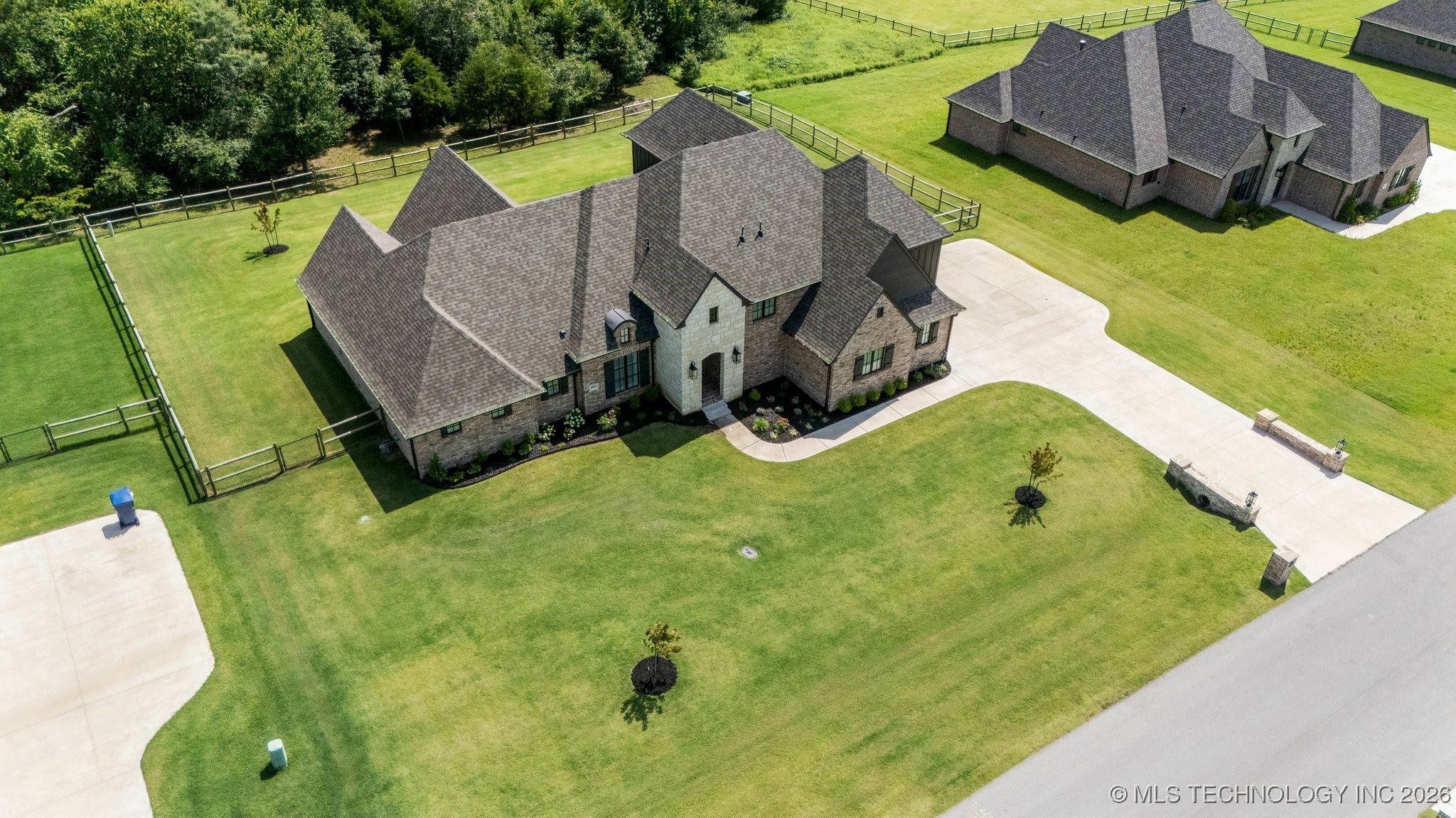 8604 E 107th Street North Property Photo 55