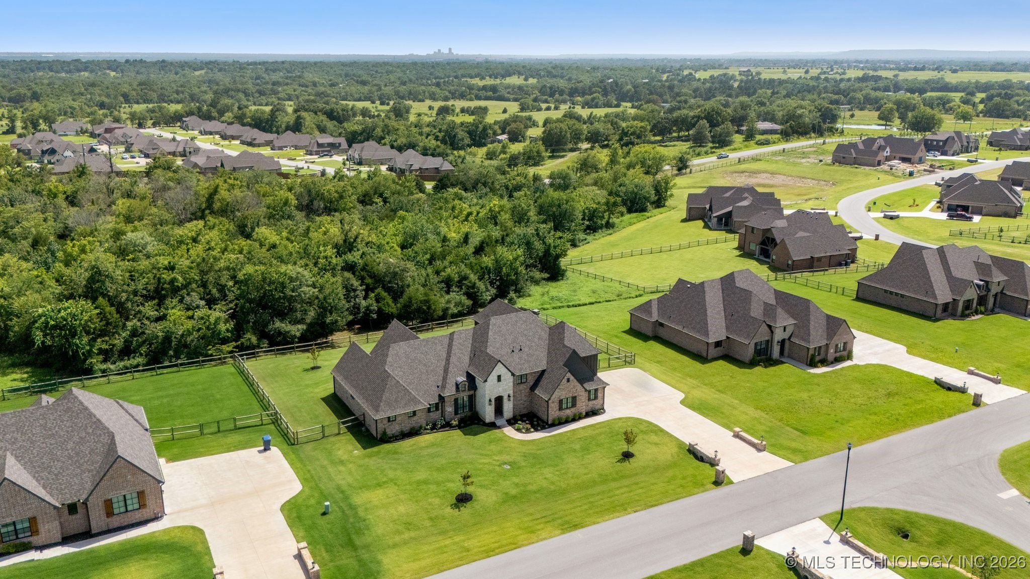 8604 E 107th Street North Property Photo 56