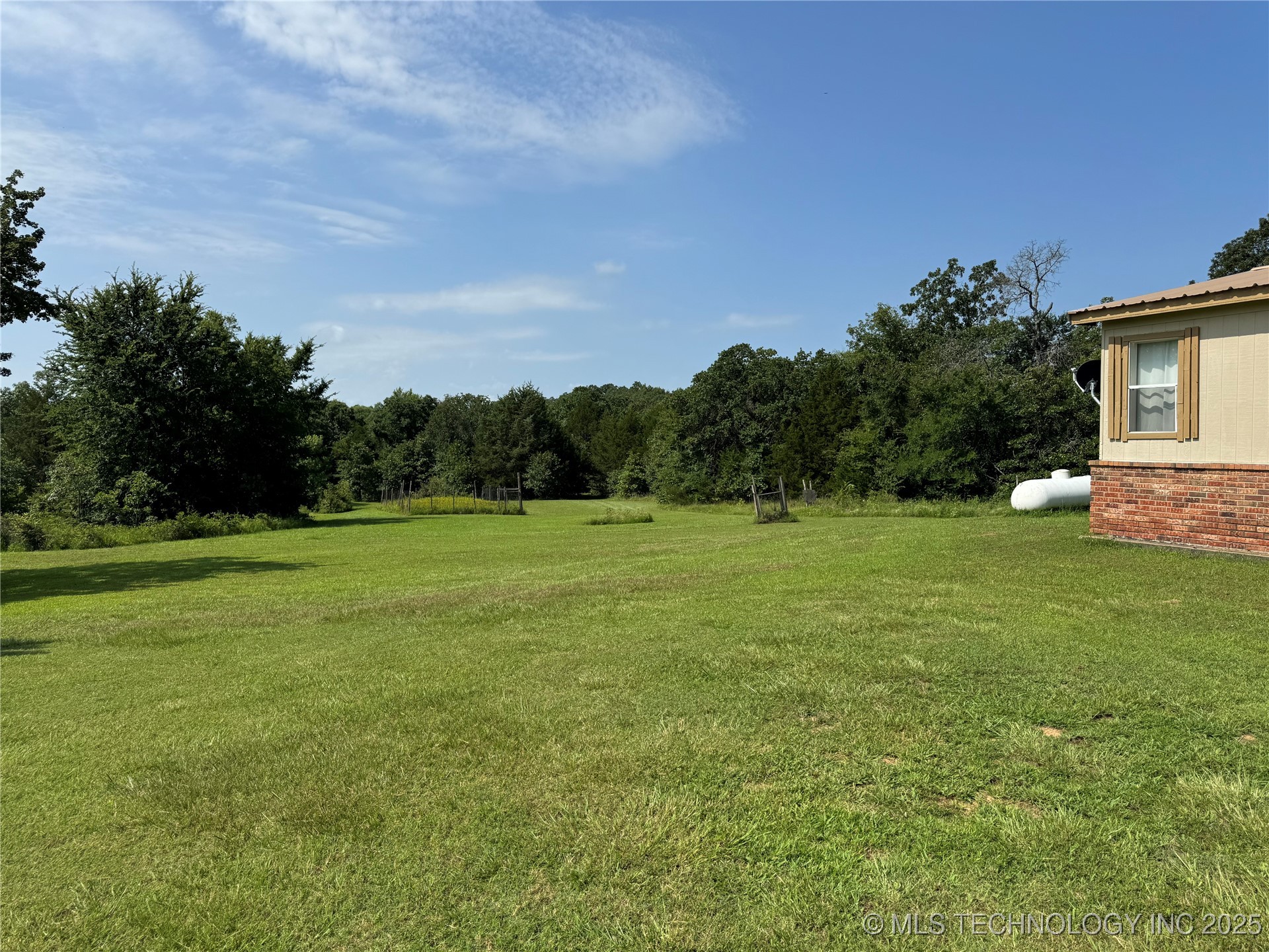 758 S Buffalo Road Property Photo 5